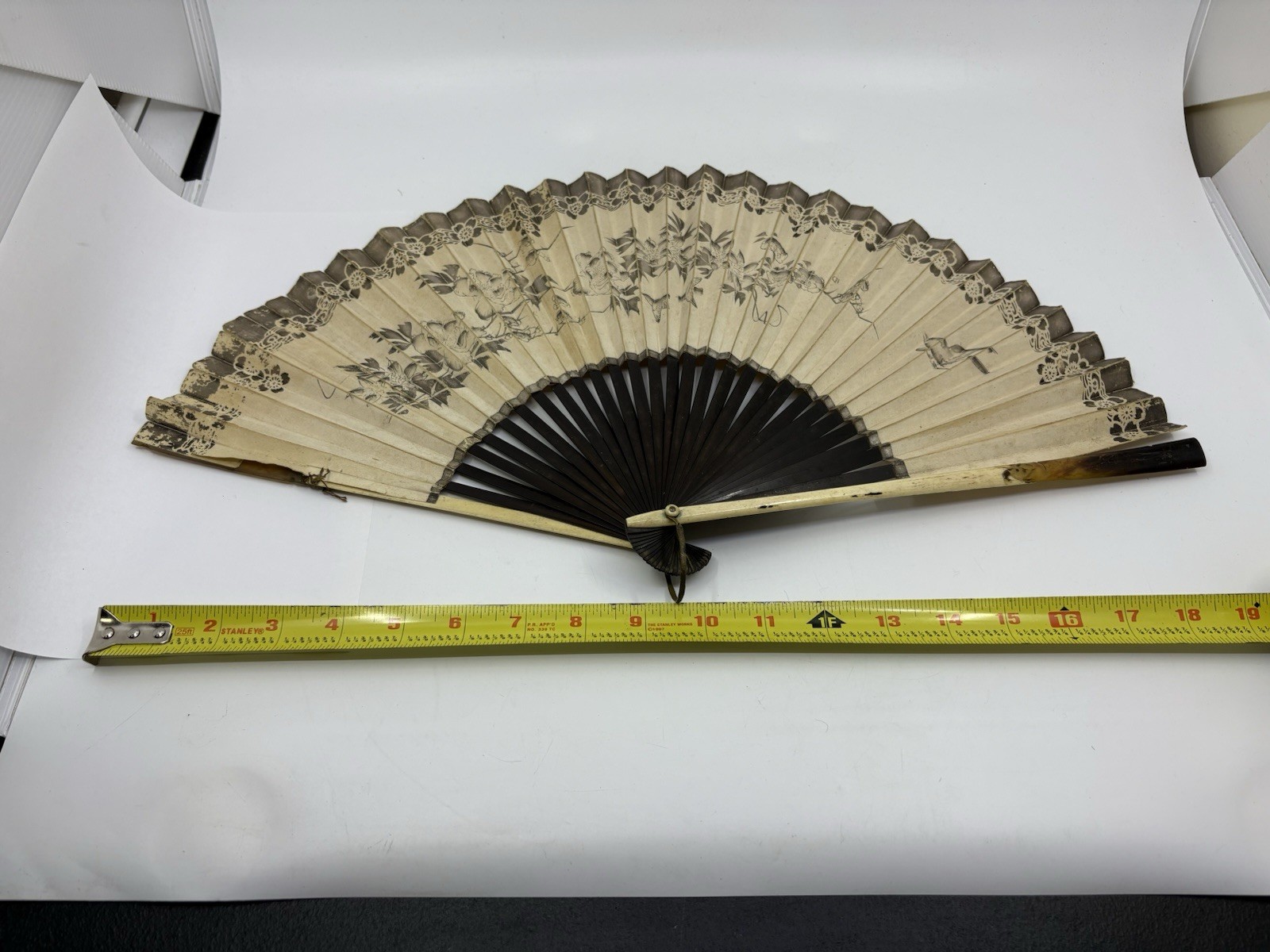 Antique japanese Paper And Bone Hand Folding Fan