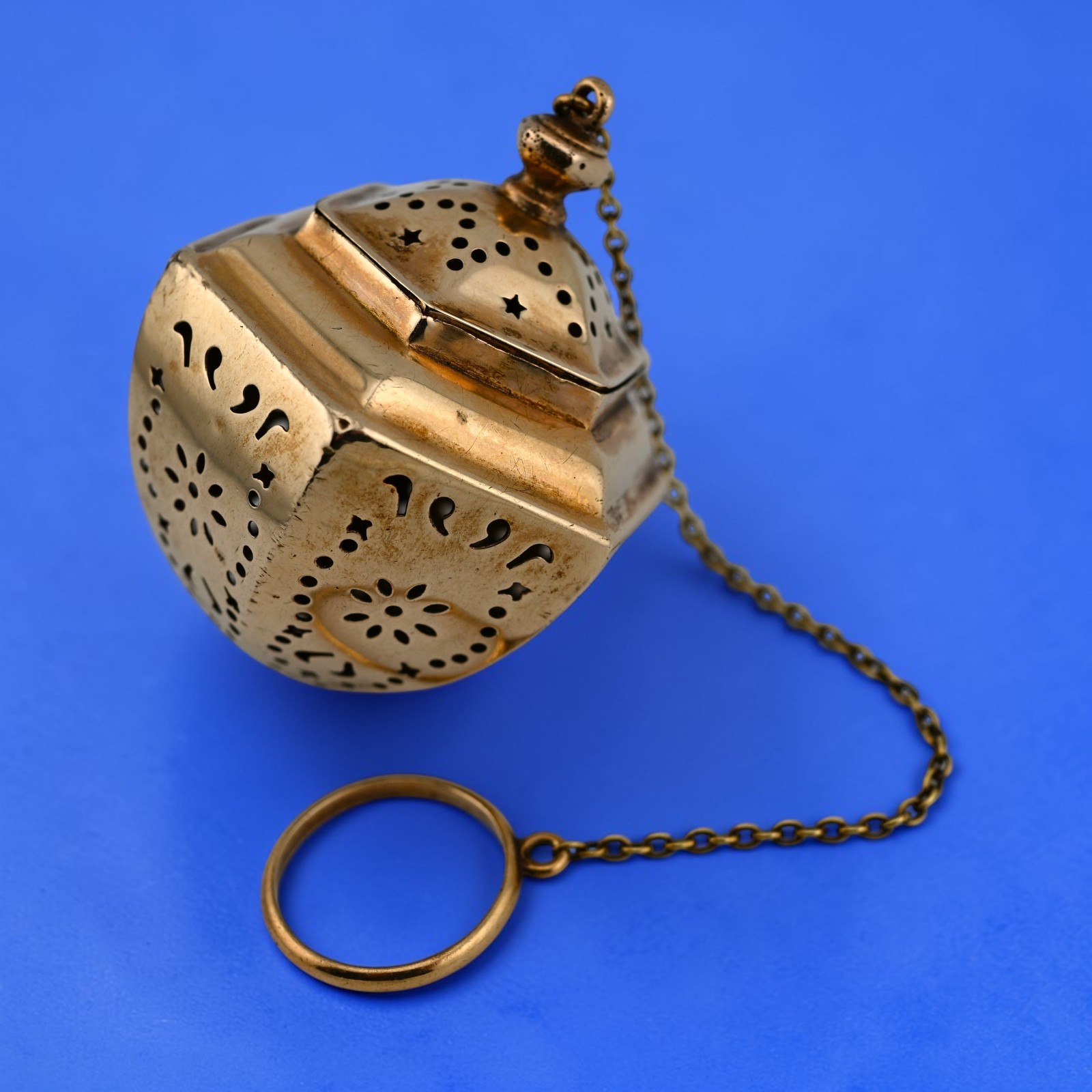 Very Rare 14K Gold Gorham Tea Ball Spinning Top Panel Design 26.6g Not Sterling