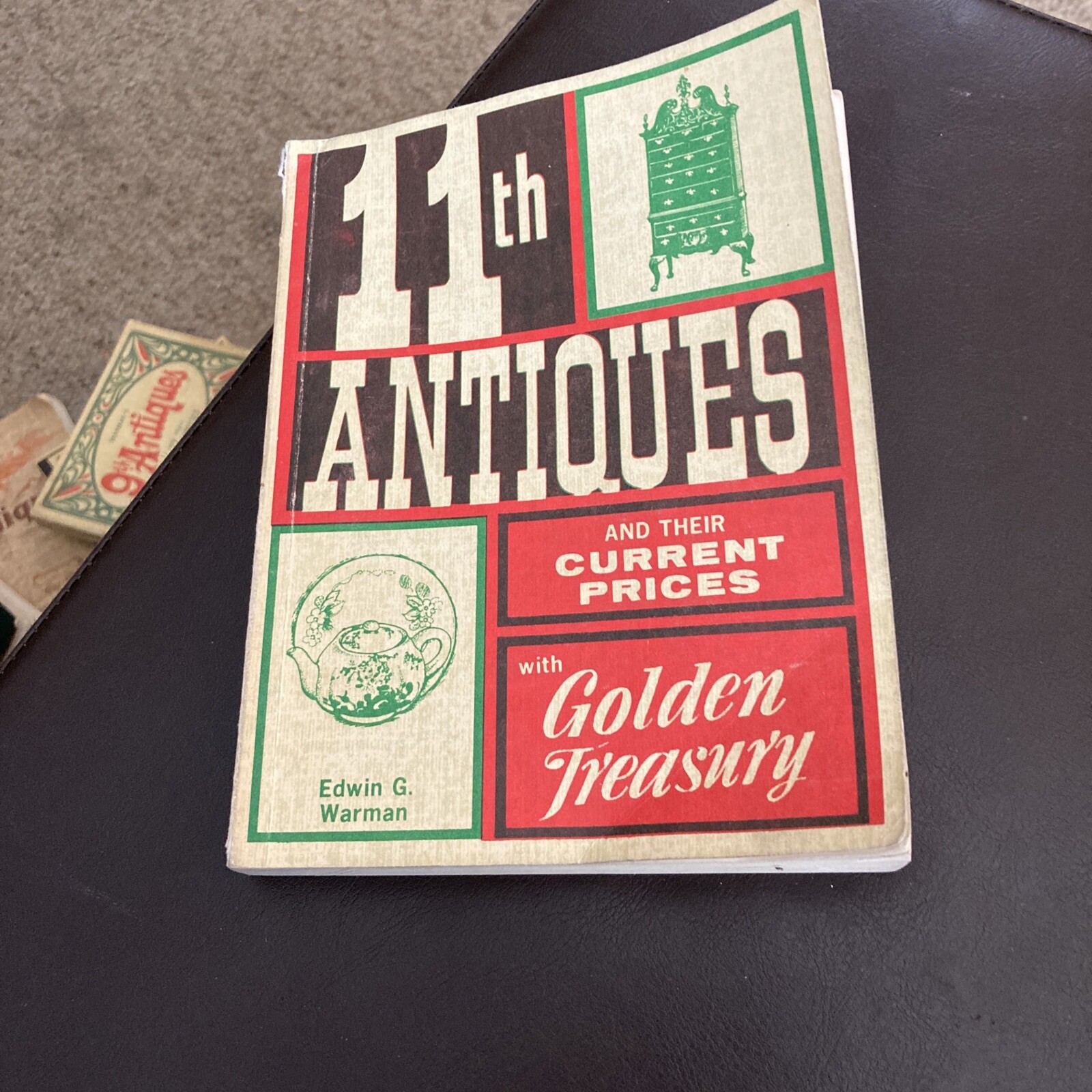 Lot of 2 – 11th and 12th Antiques and Current Prices by Edwin G Warman 1972 1975