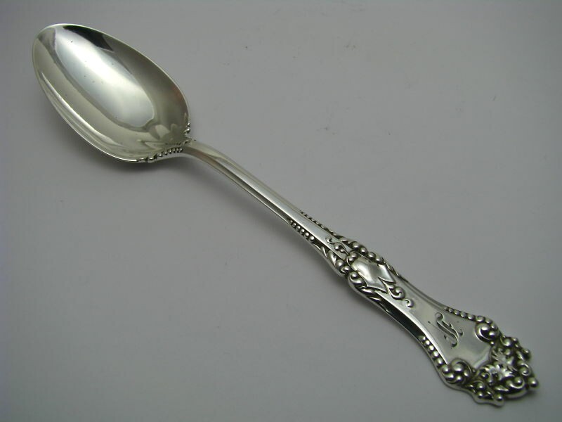 LA TOURAINE by REED & BARTON STERLING SILVER TABLESPOON TABLE SPOON c1895 Mono F