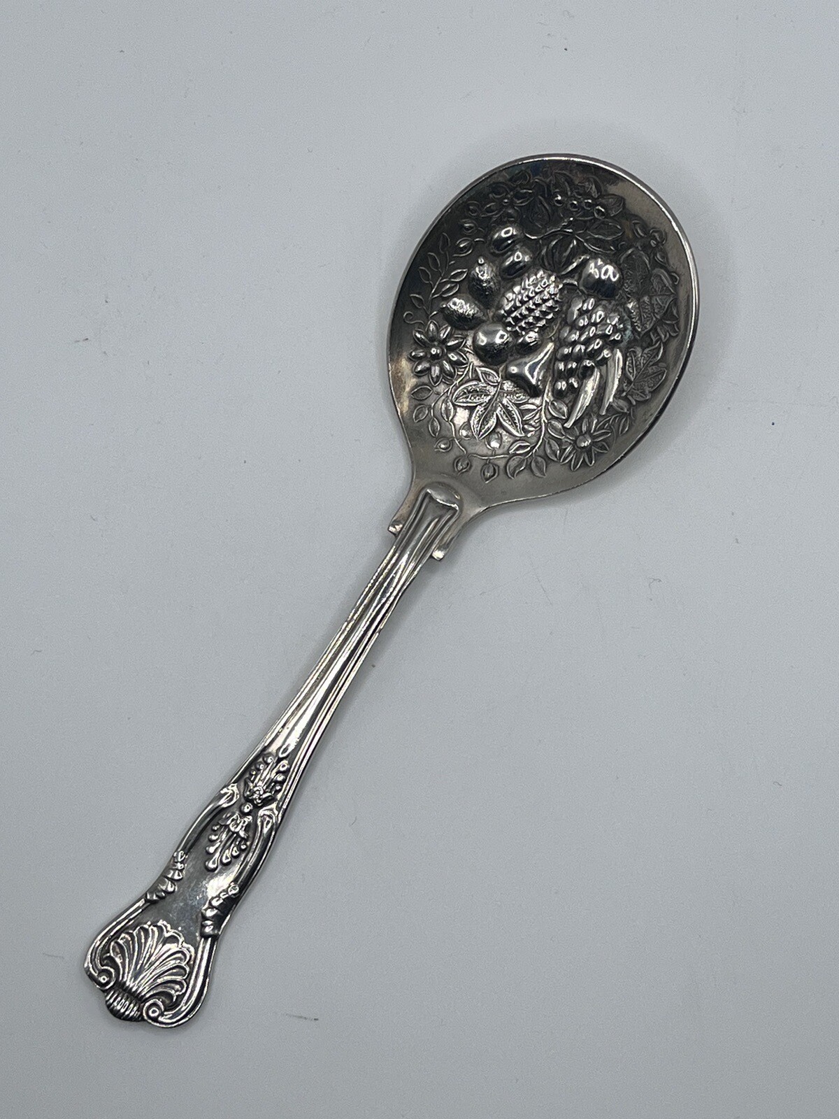 Oneida Extraplate Coin Silver 9” Solid Shell Casserole Spoon
