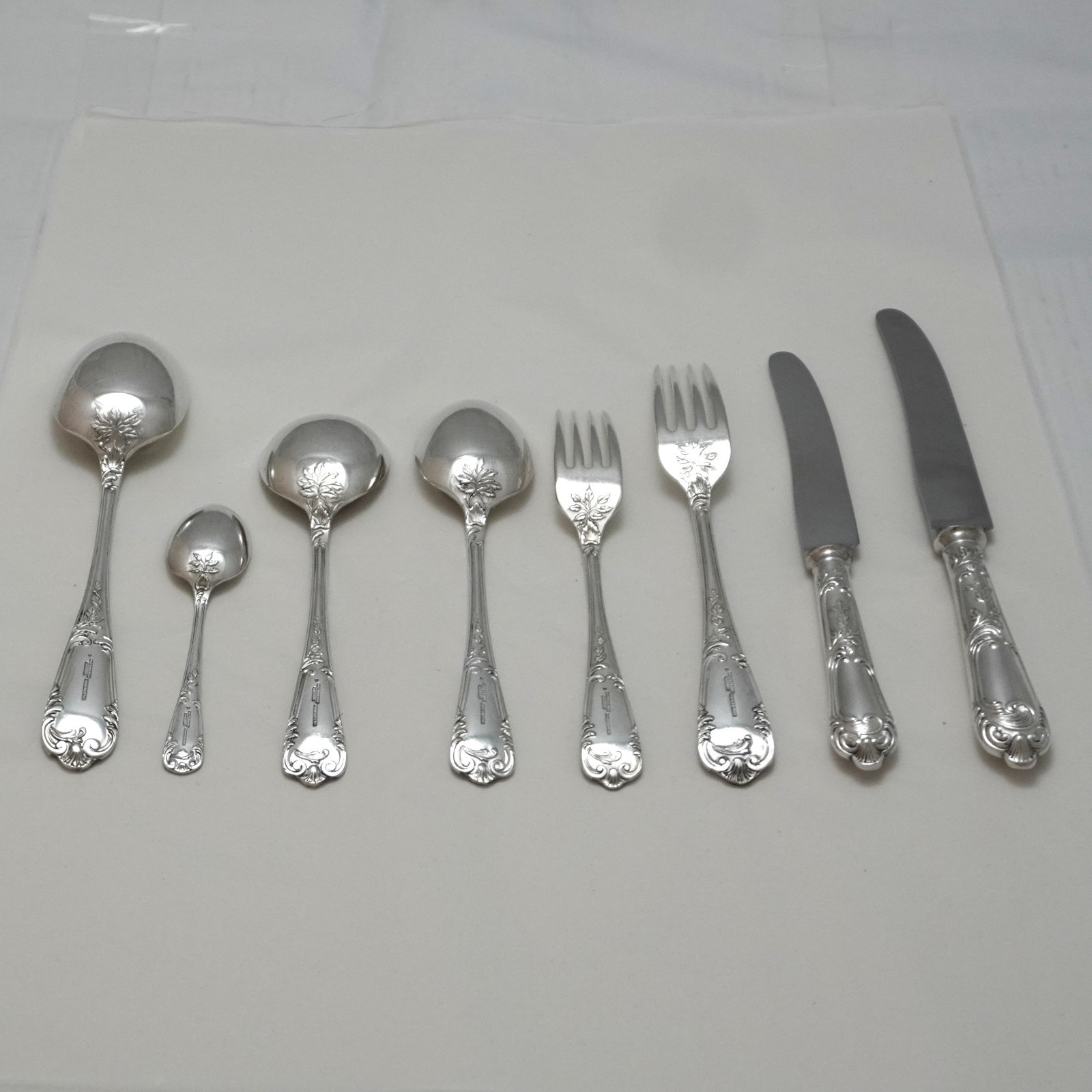 LA REGENCE Pattern Mappin & Webb Silver Service 64 Piece Canteen of Cutlery Set