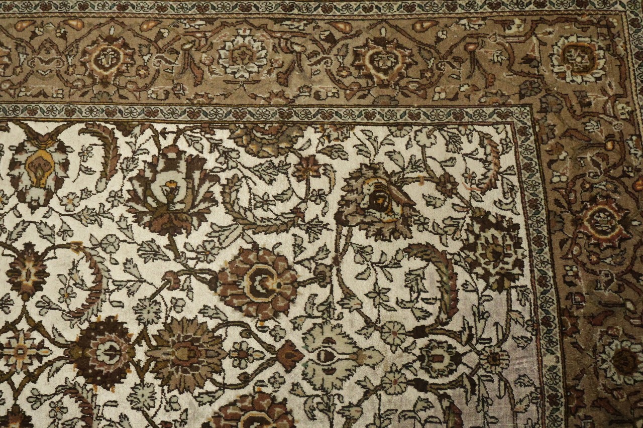 Silk & Wool Vintage Antique 4×7 All-Over Traditional Area Rug Beige & Brown