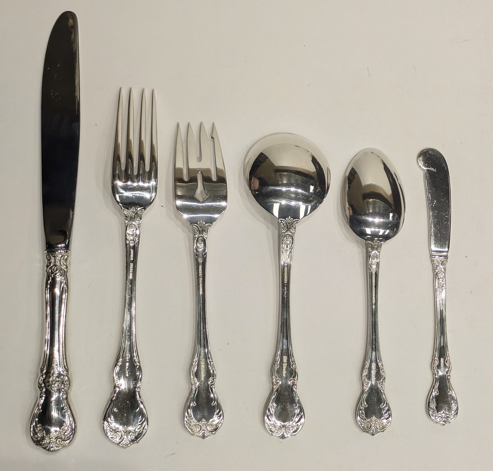 Towle “Old Master” Sterling Silver Service for 12, 97 PCS w/ Vintage Chest
