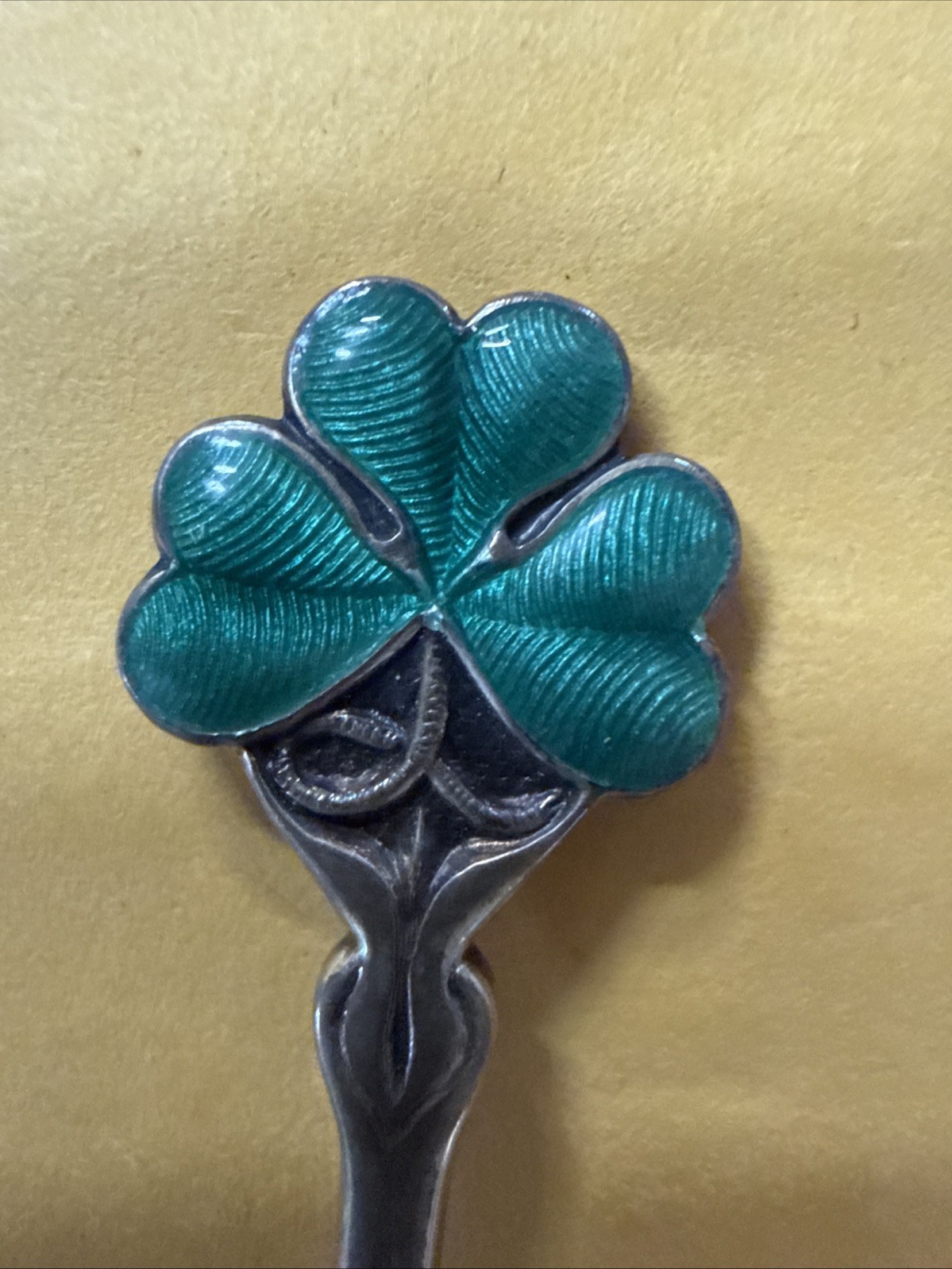 Shamrock 3 Leaf Clover Ireland Irish 3.6″ Enamel Sterling Souvenir Spoon 7g