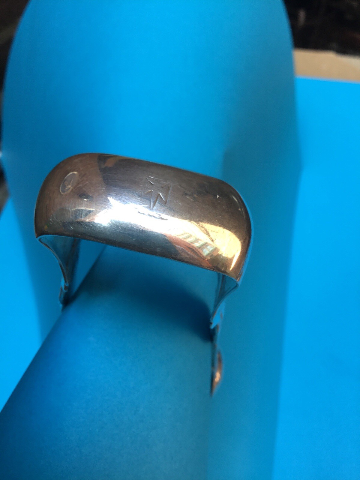 SILVER – SUGAR TONGS – AMERICAN COIN – HARVEY LEWIS – 1783-1835 – PHILA, PA.