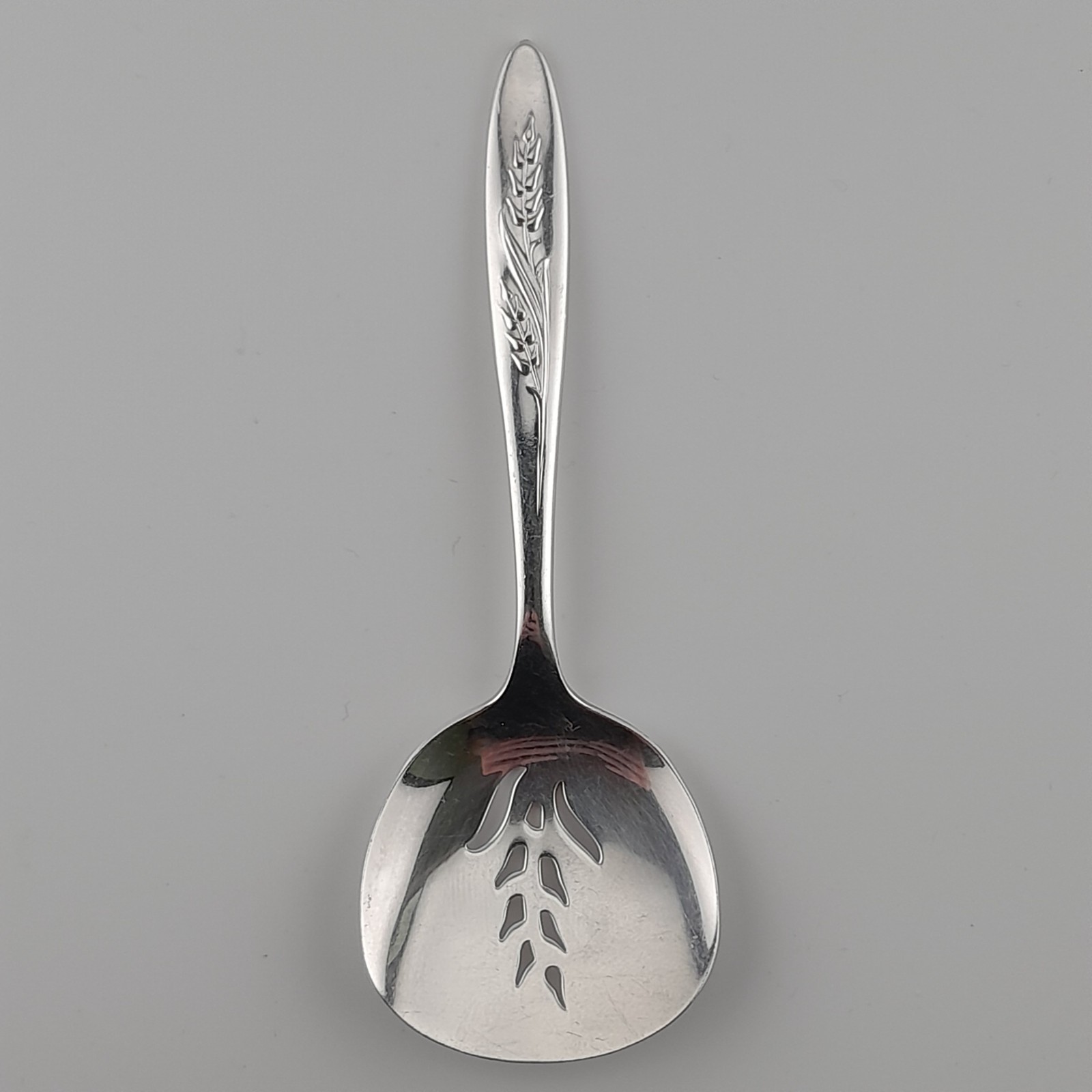 Oneida Community Song of Autumn Silverplate Bon Bon Spoon 1960 Wheat Pierced