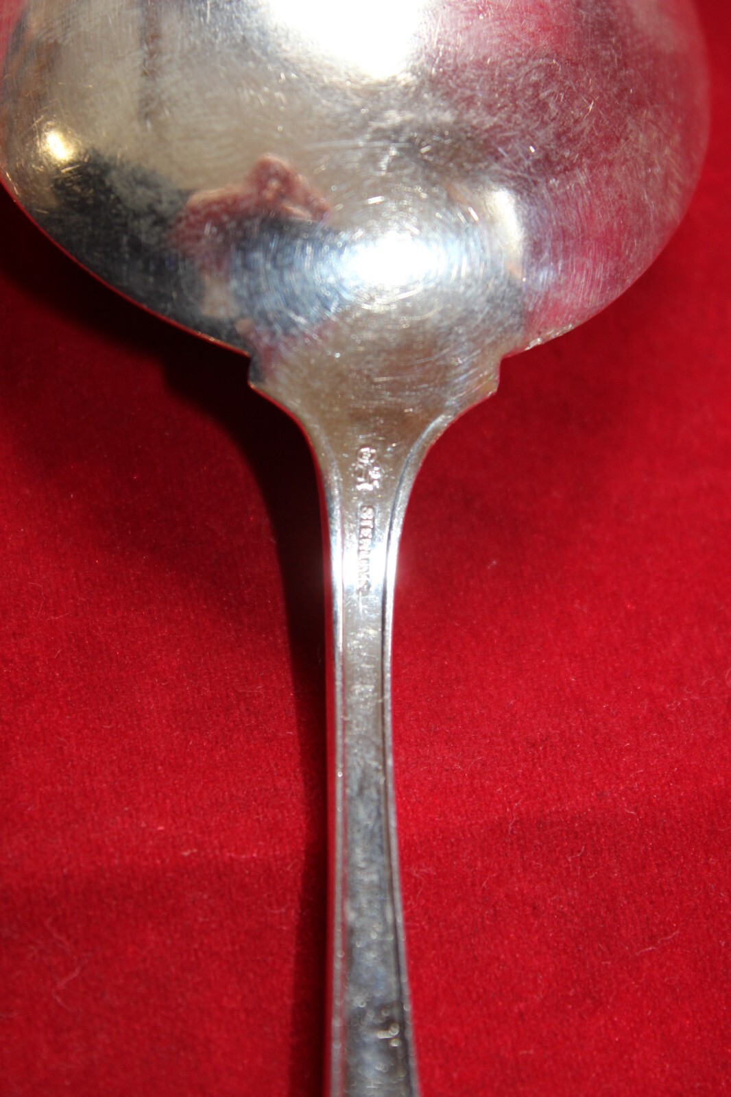 Whiting Mfg Co. Lady Baltimore 6 1/4″ Round Bowl Soup Spoon “M” Mono (1910) 35g