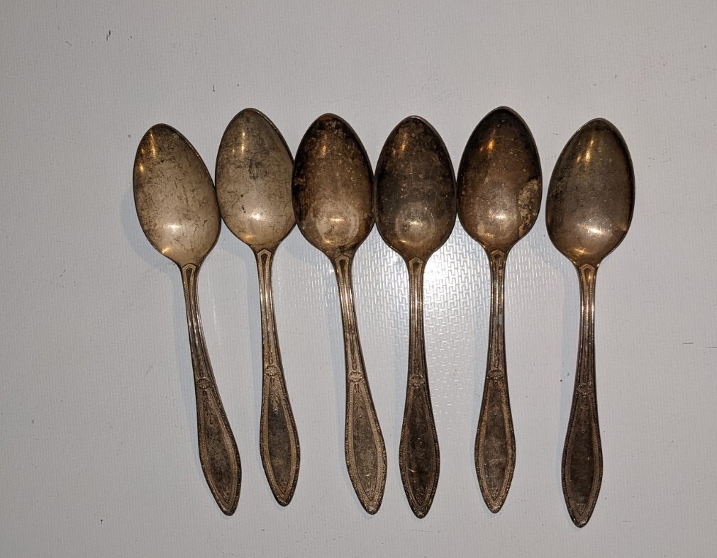 WM A Rogers A1 Plus Oneida Ltd Silverplate Flatware “Mystic Coronet” 4 Teaspoons