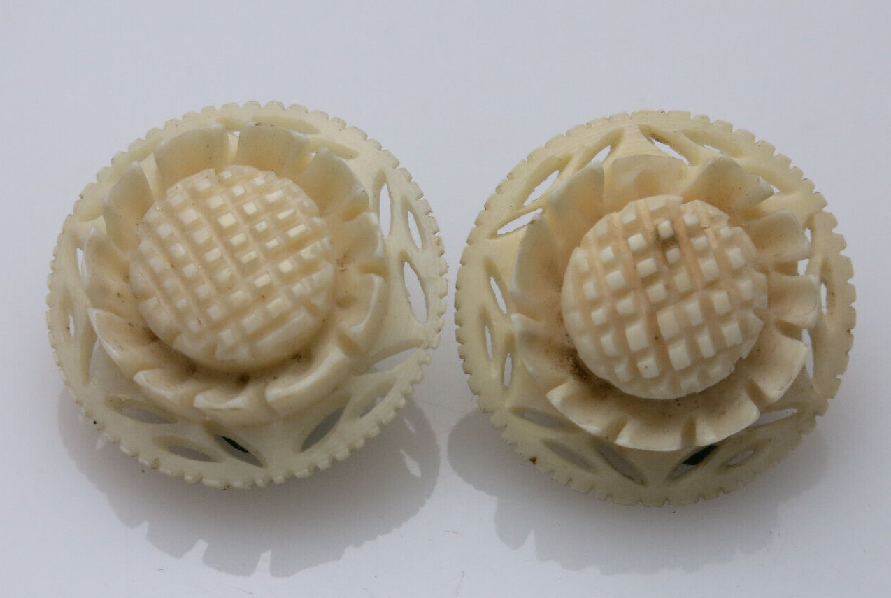 Victorian Antique Hand Carved Sunflower Clip Earrings