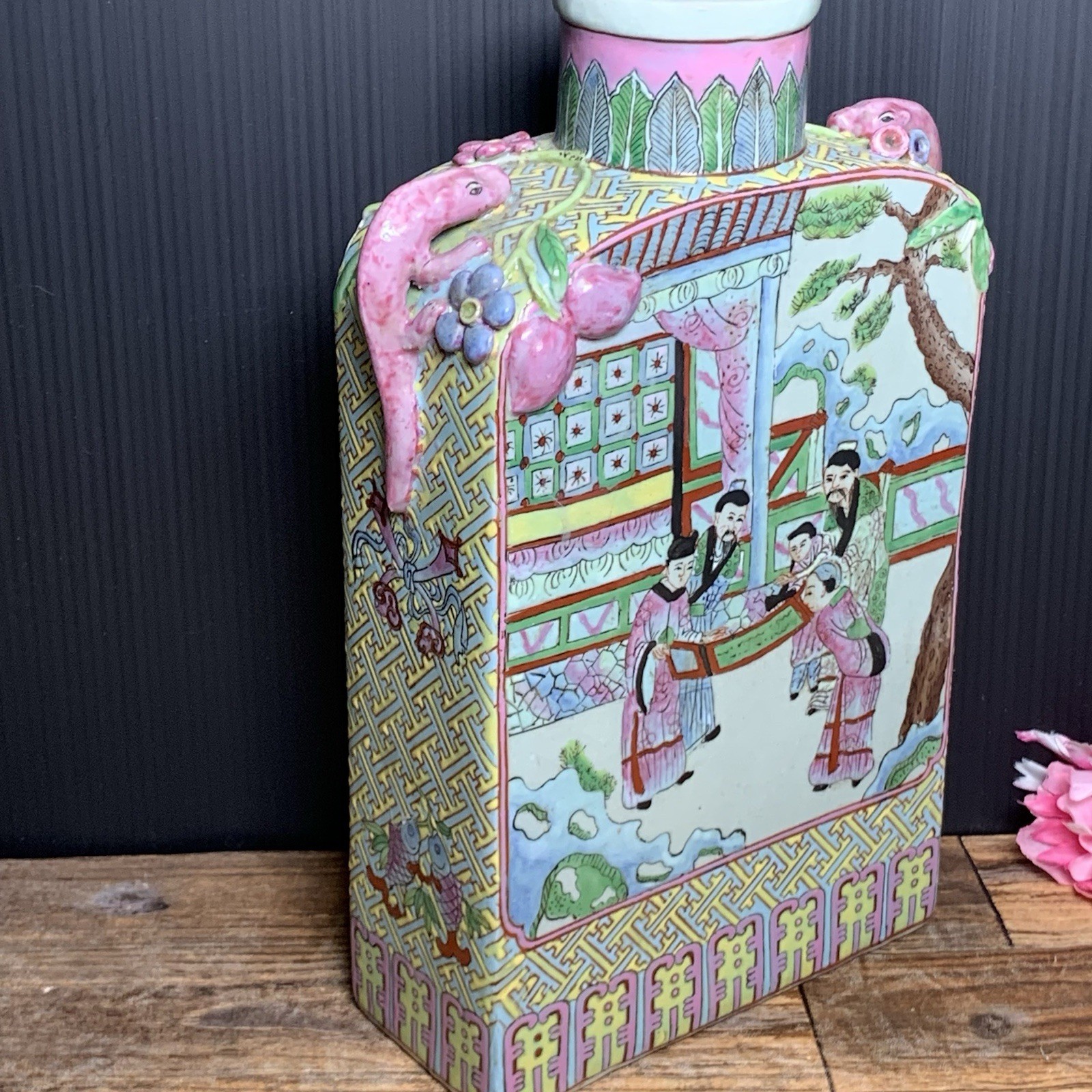 Mid 19th Century Porcelain Hand Painted Chinese Vase
