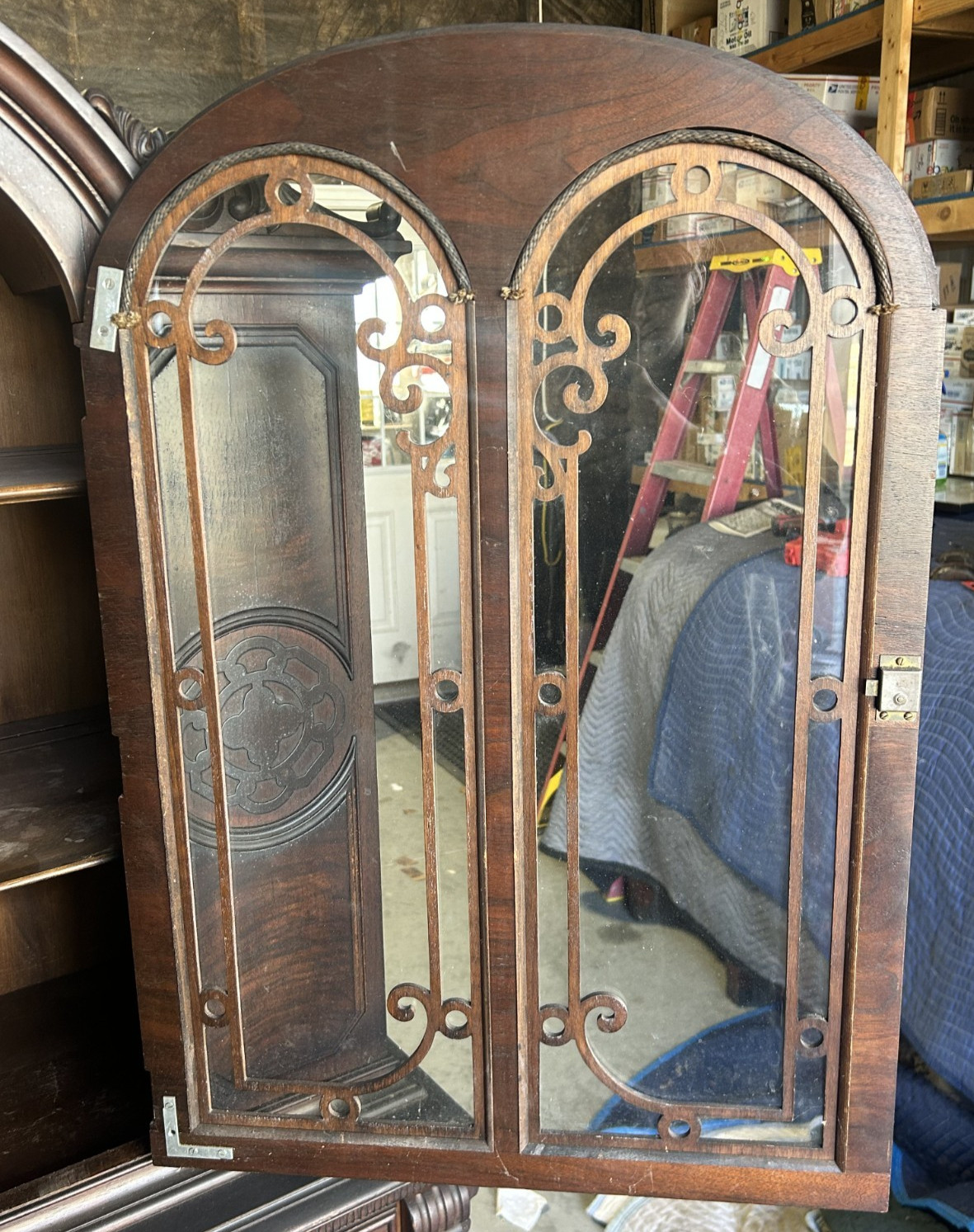 Antique Early 1900s Excel MFG Co Jacobean Style Ornate Oak Carved Hutch