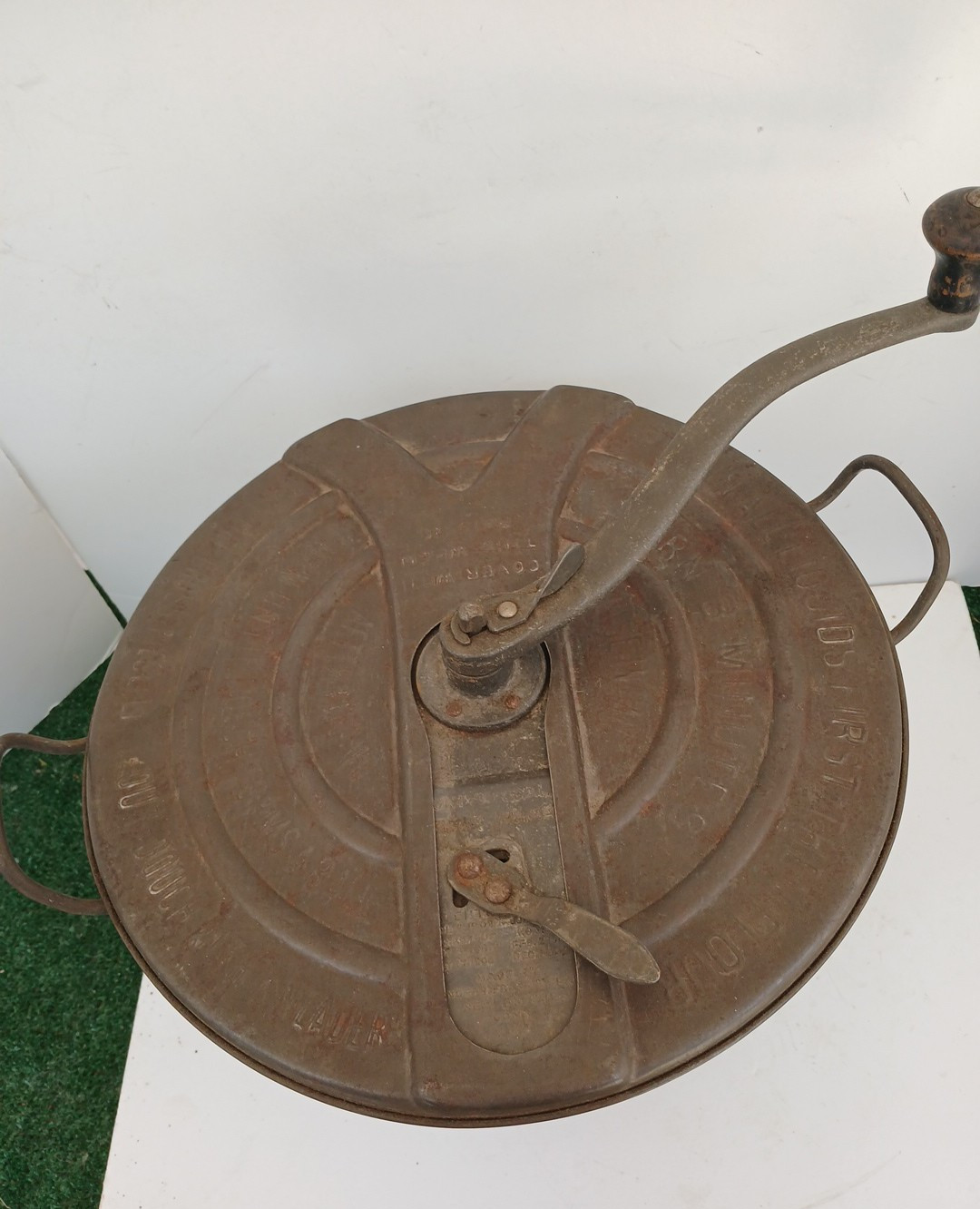 Antique 1904 Universal Bread Maker No. 4 Dough Mixer Landers Frary & Clark