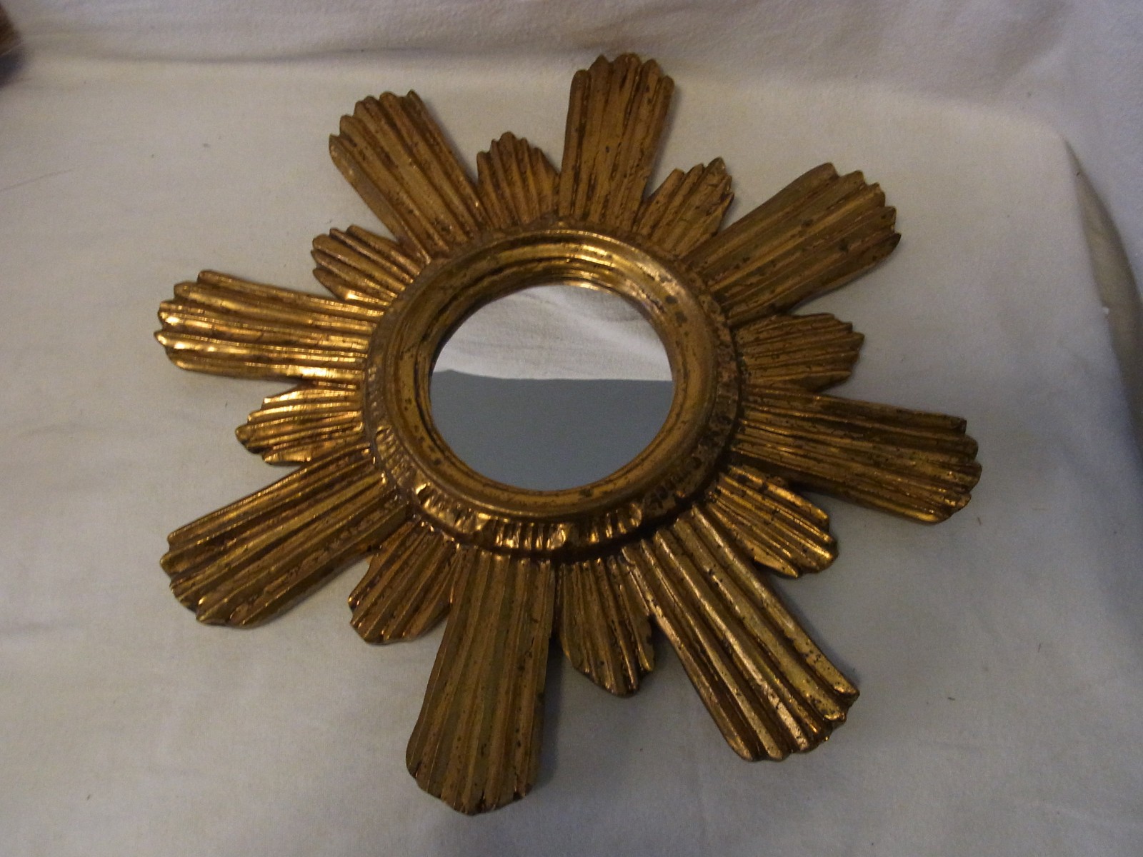 Sunburst Starburst Mirror Ø 14.4″ Gilt Resin Vintage German #W/U