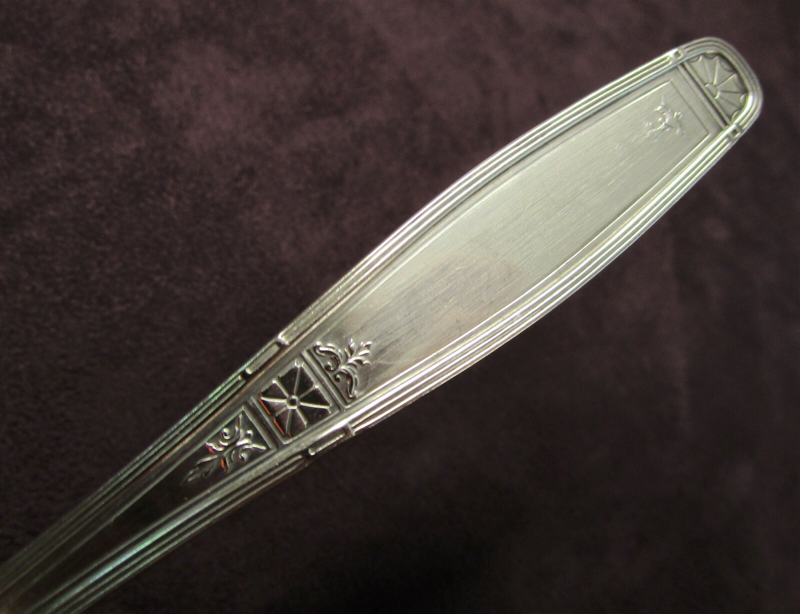 VIRGINIAN 1941 Large Cake or Pie Server Silverplate No Monogram