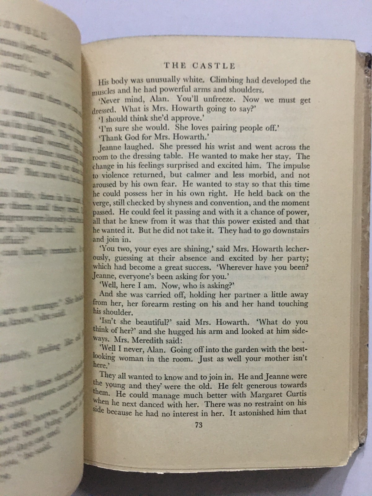 Burn, Michael: Yes, Farewell. Jonathan Cape. 1946. London. 432p