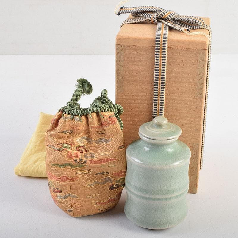 Korean Celadon Tea Utensils by Ike Shuntaku, Cultural Property, Used