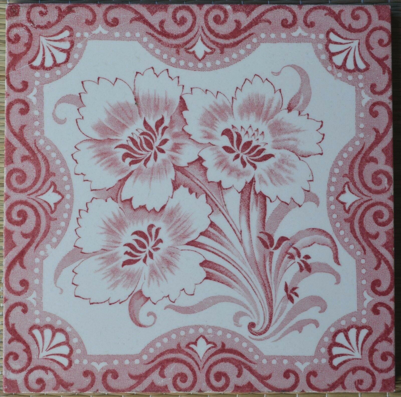 ALFRED MEAKIN – ANTIQUE VICTORIAN MAJOLICA TILE C1900