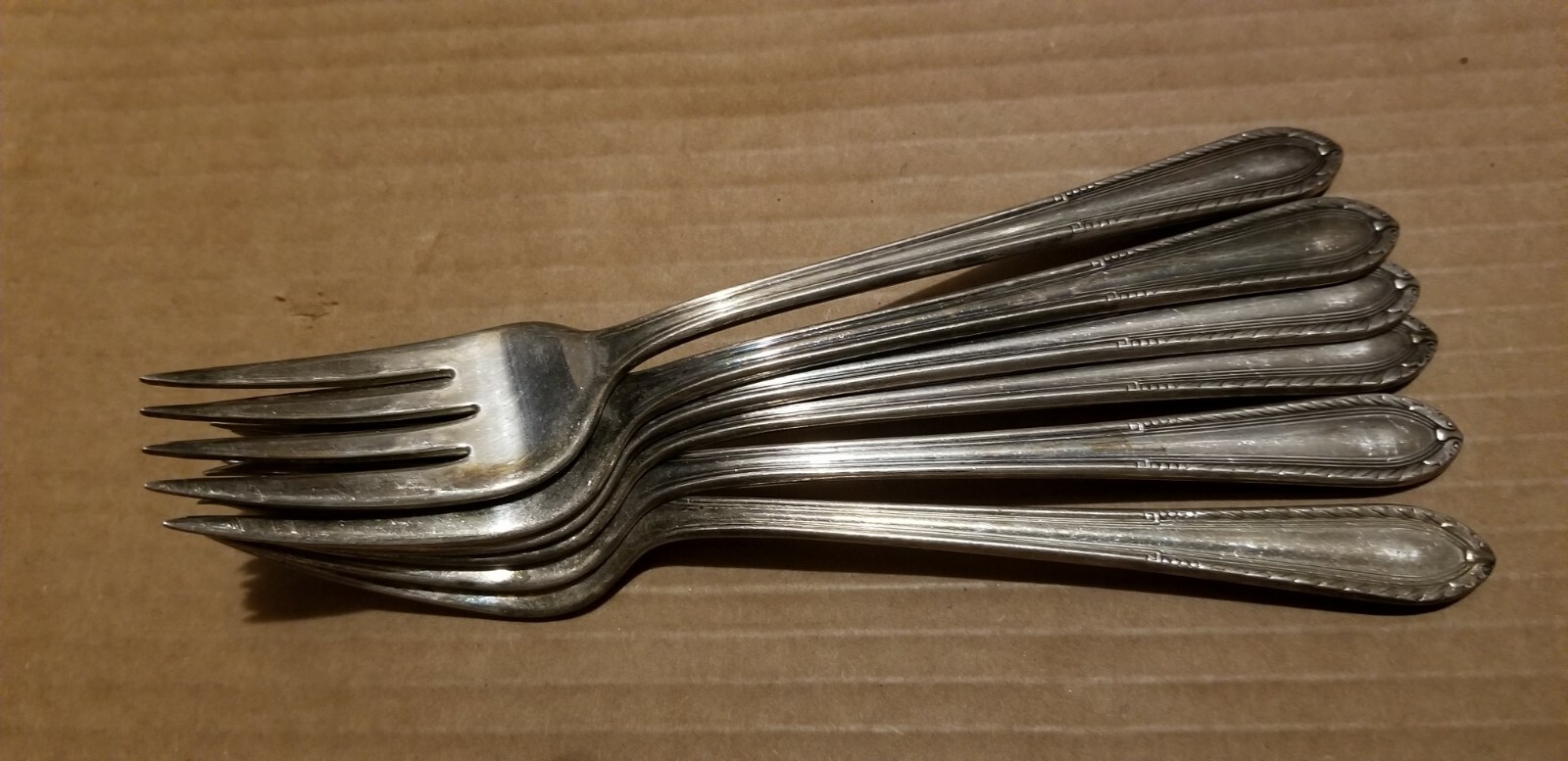 6 ANTIQUE VINTAGE COLLECTIBLE FORKS 6.75″ STRATFORD SILVER PLATE