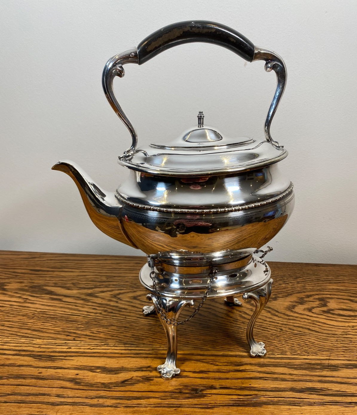 ANTIQUE QUALITY SILVER PLATE GOLDSMITHS LONDON SPIRIT KETTLE ON STAND