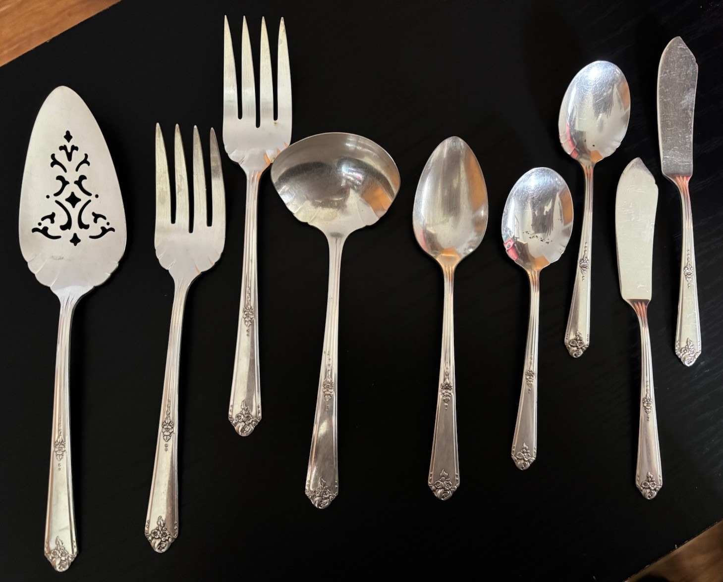 Six Piece Serving Set w/ double of 3 items, Sweet Briar Tudor Oneida Community