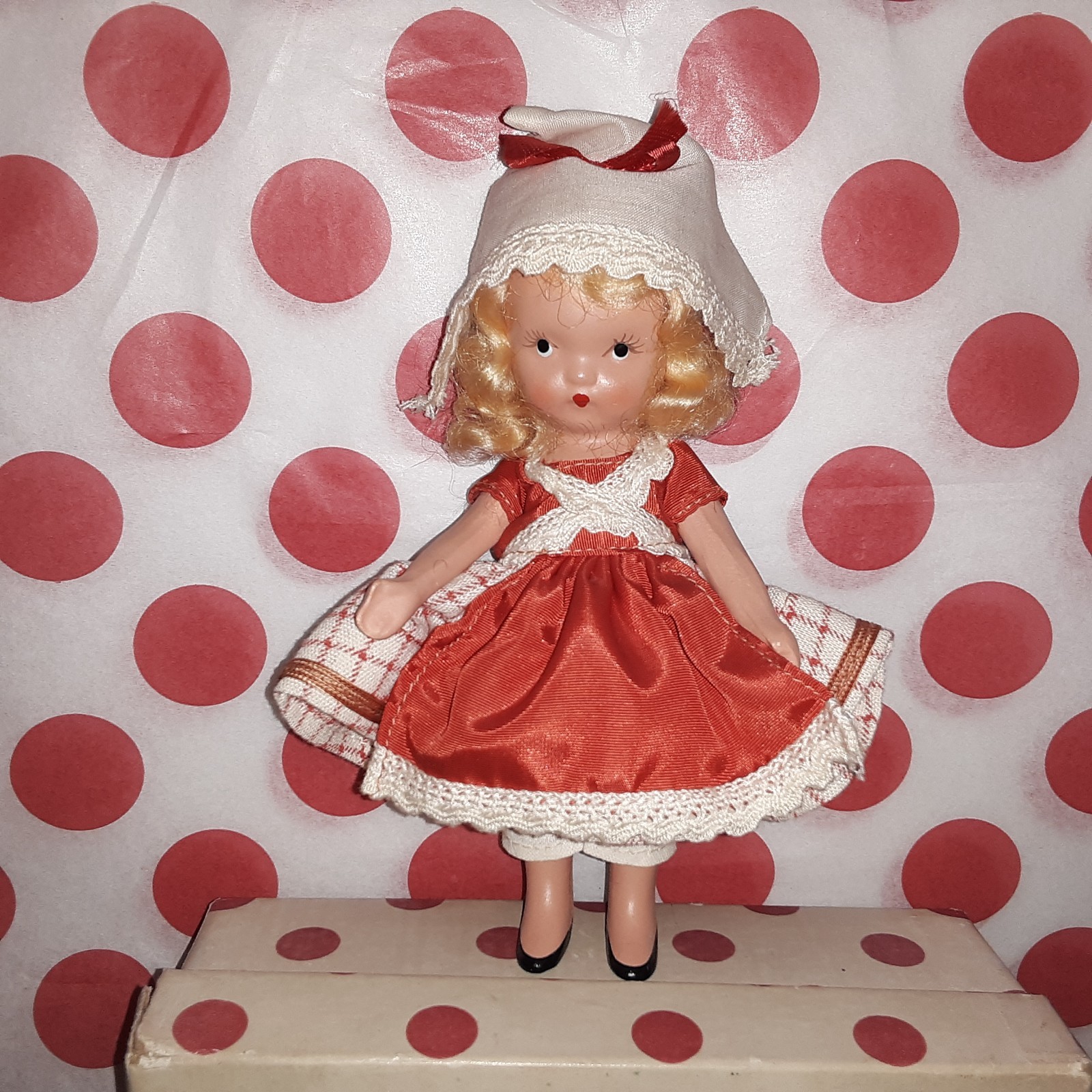 Nancy Ann Storybook Doll Bisque 126 Going Milking (10.4) Tag Box Restraint