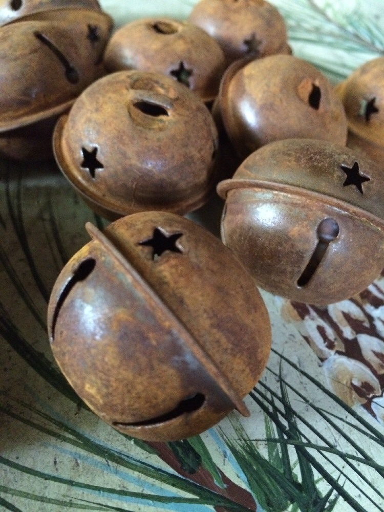 SET/20 JINGLE BELLS 1.5″ 1 1/2 in Primitive Rusty Tin 38-40mm Christmas Crafts