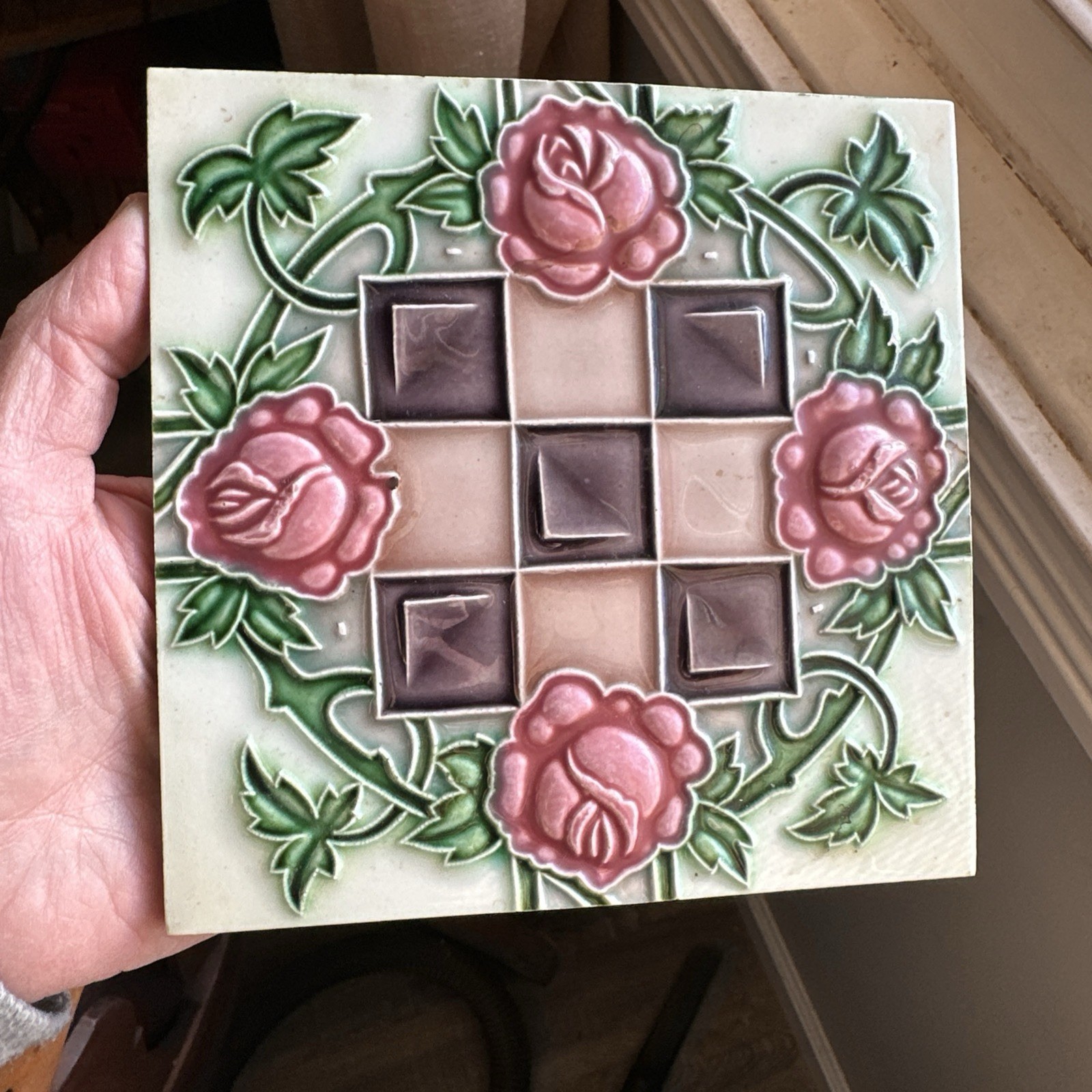 Vintage Majolica Tile ROSE FLOWER Vines Checker PATTERN 6in x 6in Japan