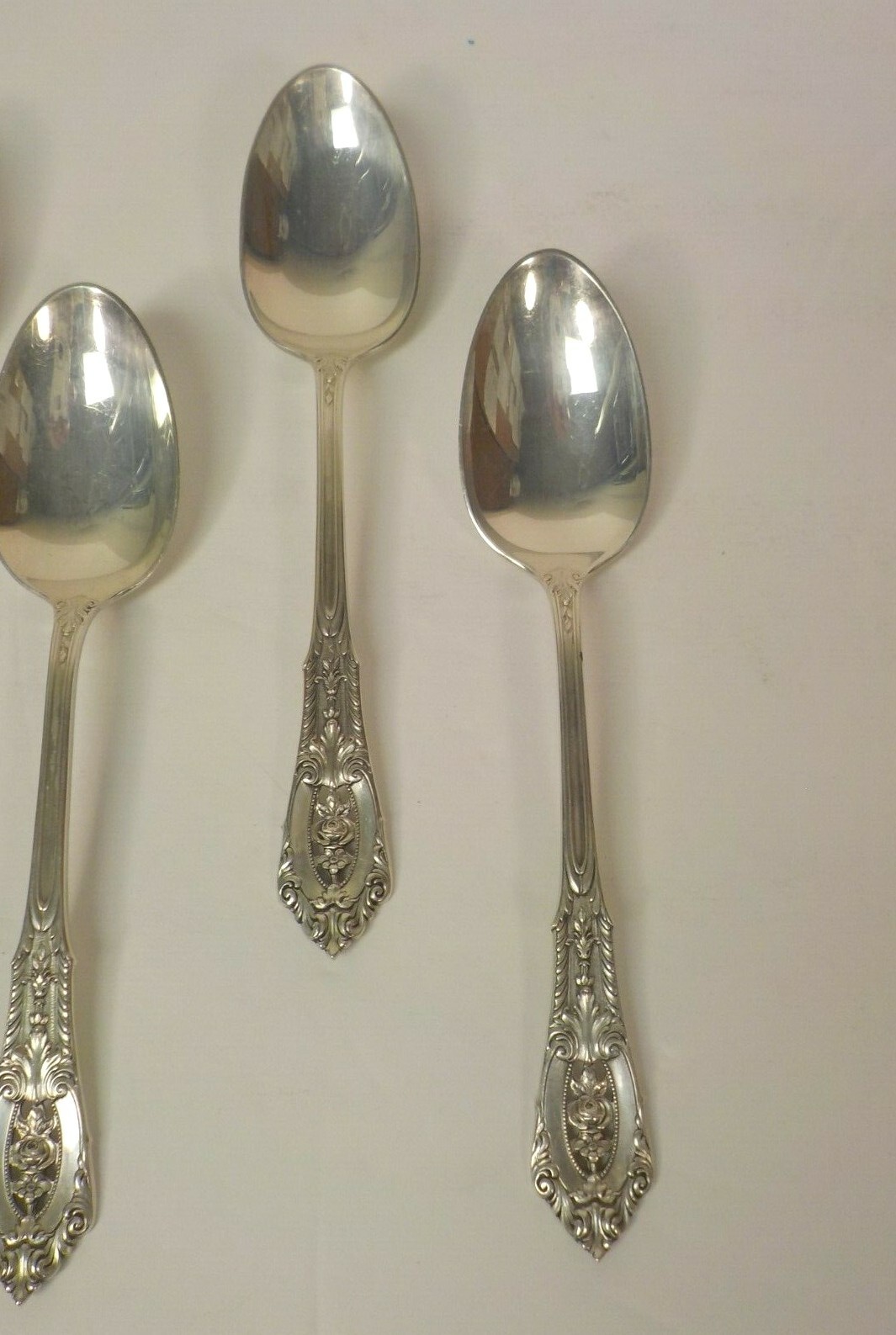 Set/4 Wallace ROSE POINT Sterling Silver Teaspoons