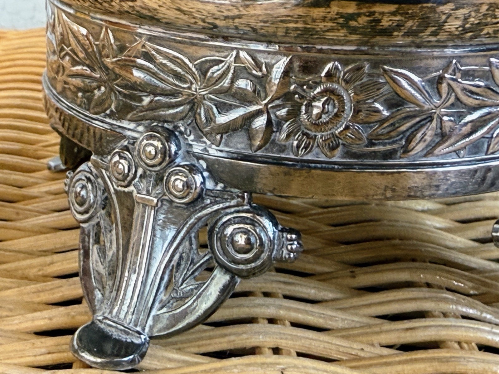 Victorian Meriden Quadruple Silverplate Centerpiece Basket Birds Flowers