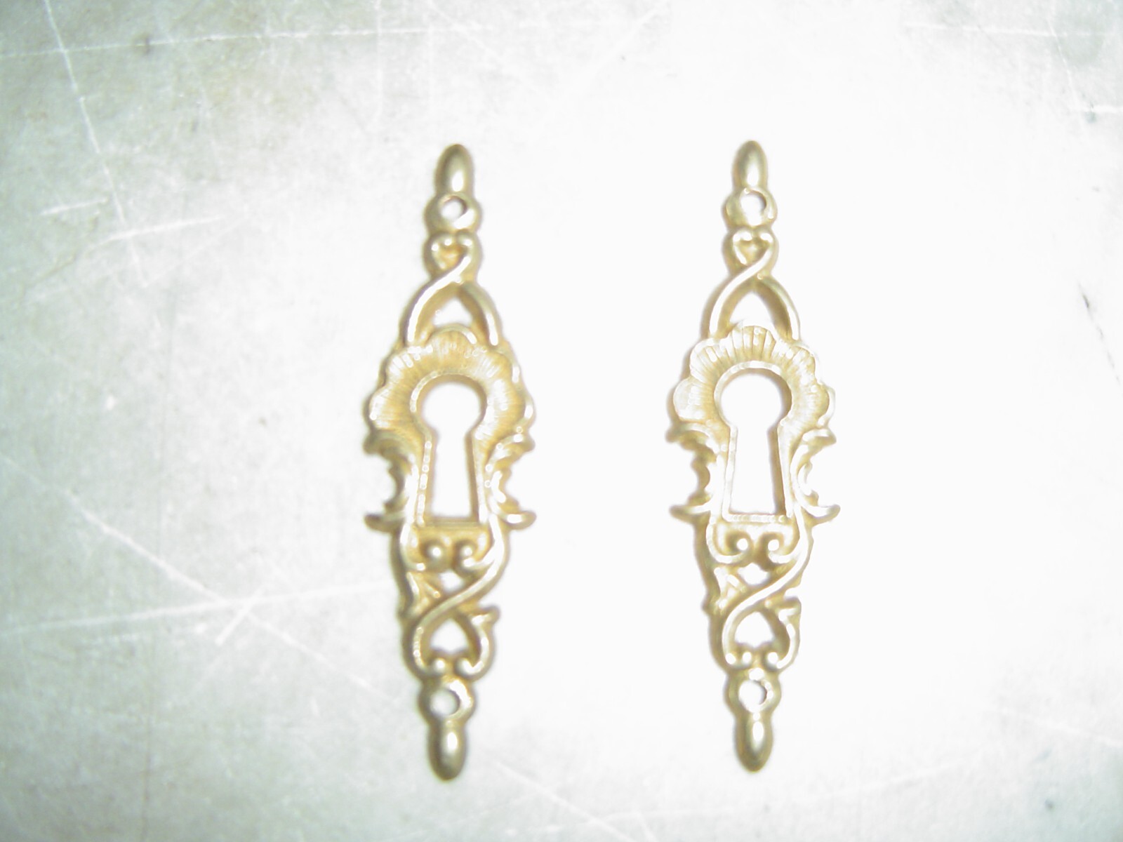 2 Vintage Cast Brass Keyhole Escutcheons 3/8″ x 2 3/8″