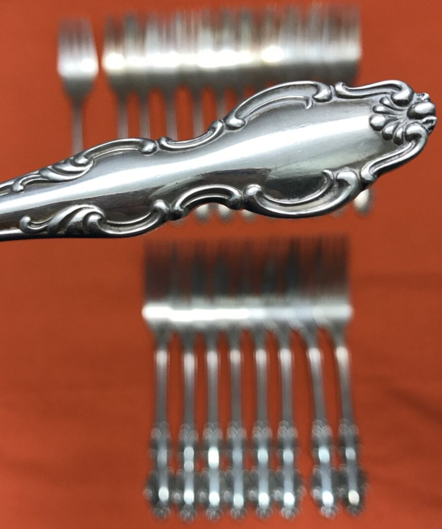 21 Pc ENGLISH CROWN Silverplate DINNER & SALAD FORKS 6.75″ – 7.25″ Reed & Barton