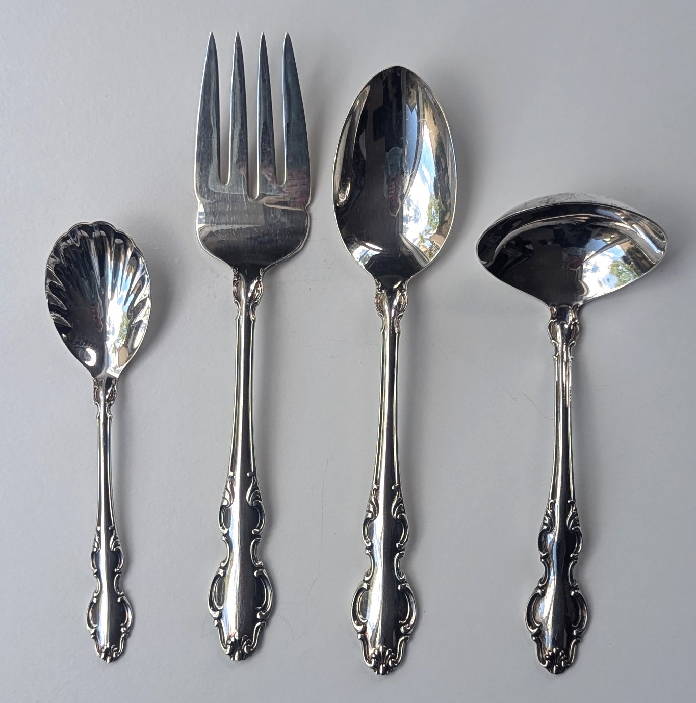 4 Vintage REED & BARTON 1968 English Crown Silverplate Serving Set