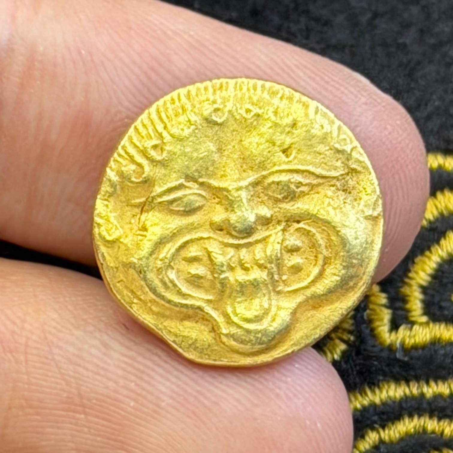 Wonderful Ancient Roman Greek High Carat Gold Coin
