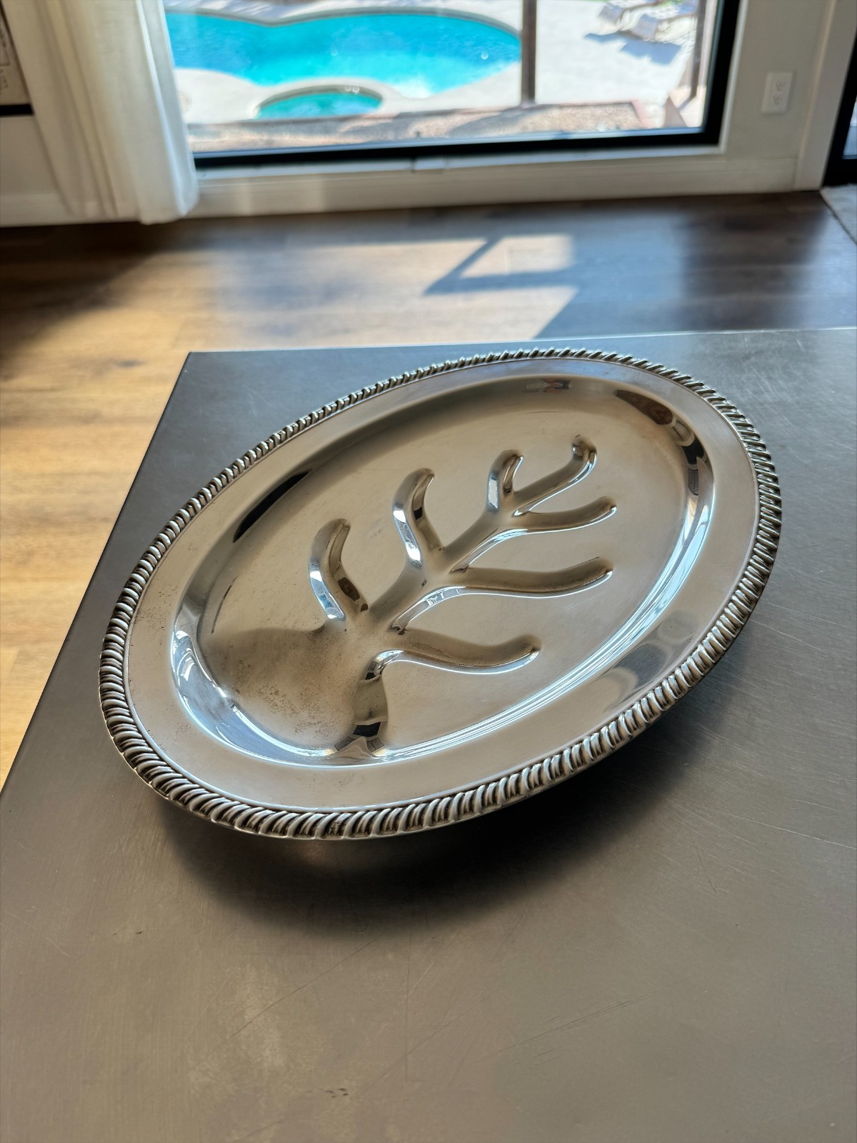 Vintage Crosby Silverplate 16″ Carving Tray with Feet and Juice Well