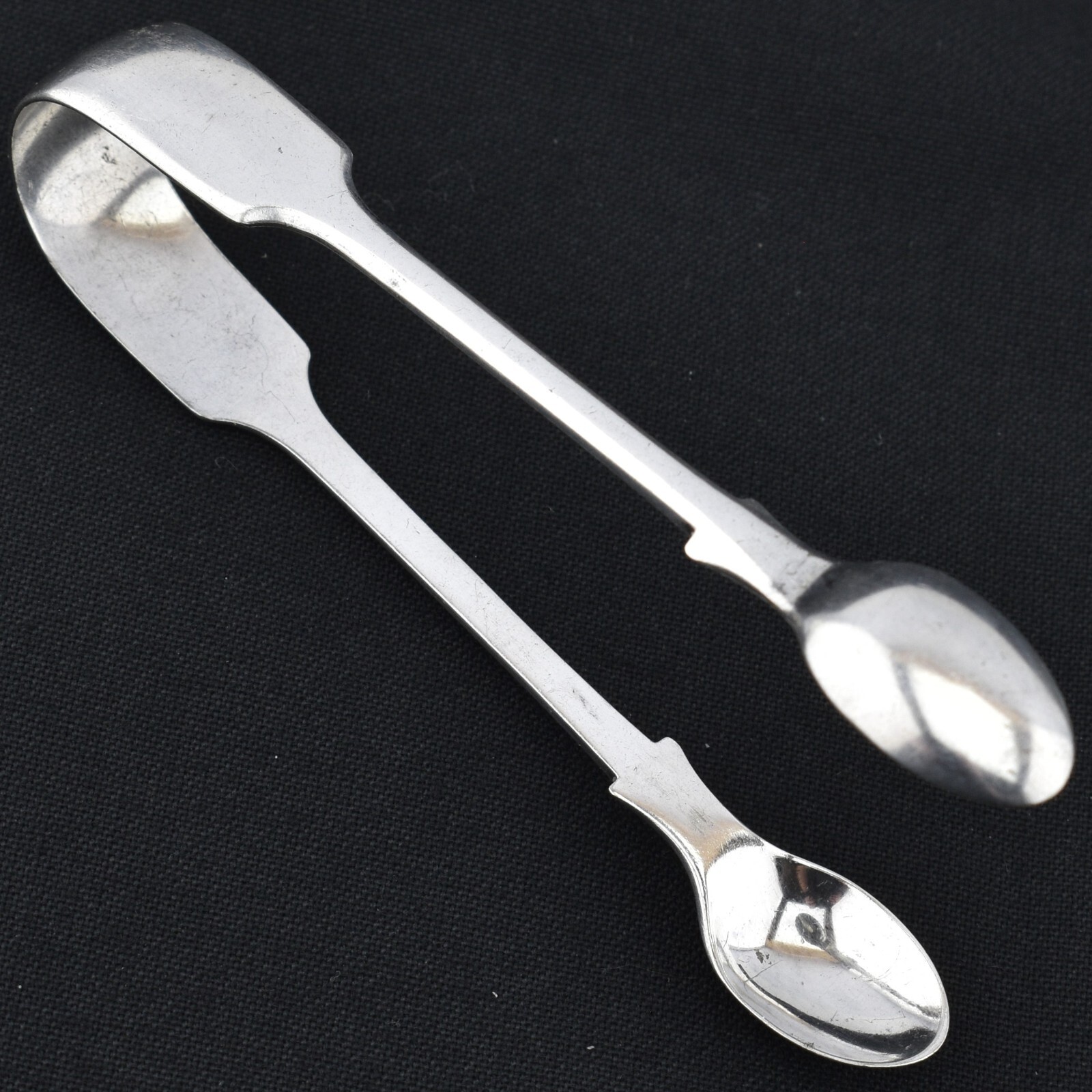 Antique James Deakin &Sons Fiddle Sugar Tongs 4.5″ Sterling Silver Plated EPNS