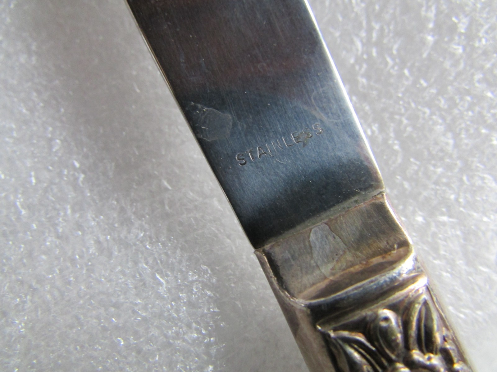 Wm Rogers Mfg. Co 1953 JUBLILEE Silverplated Dinner Knives (Lot of 8)