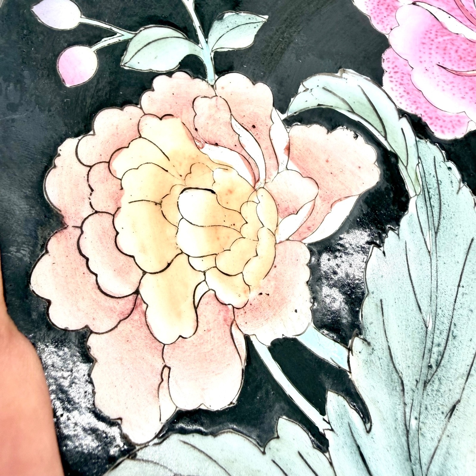 Vintage HFP Macau Enamel Porcelain Plate Famille Noire Peony Floral Wildwood 9″
