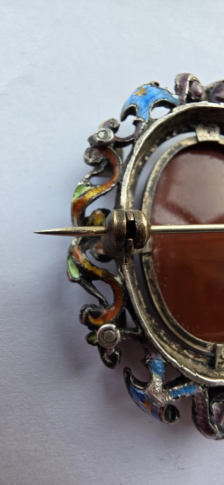 Unusual 19thc Sardonyx hardstone cameo and enamel brooch