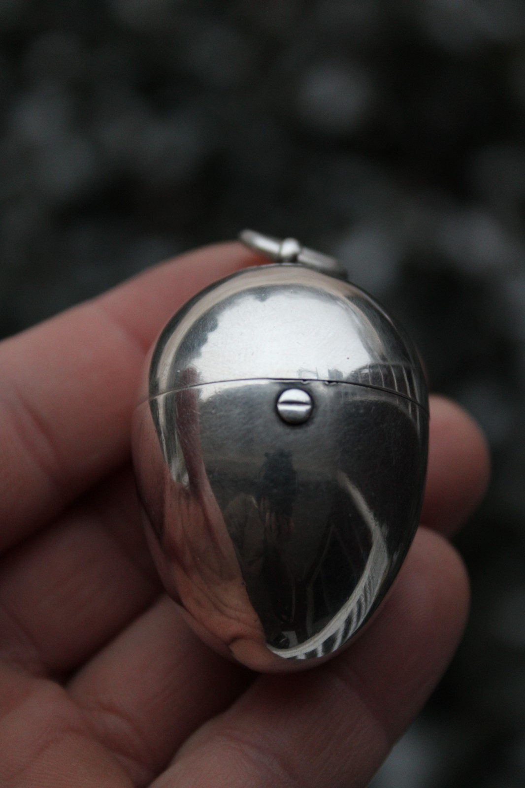 Antique 19th Century Sterling Silver Egg Etui Thimble & Needle Case w/ Thimble