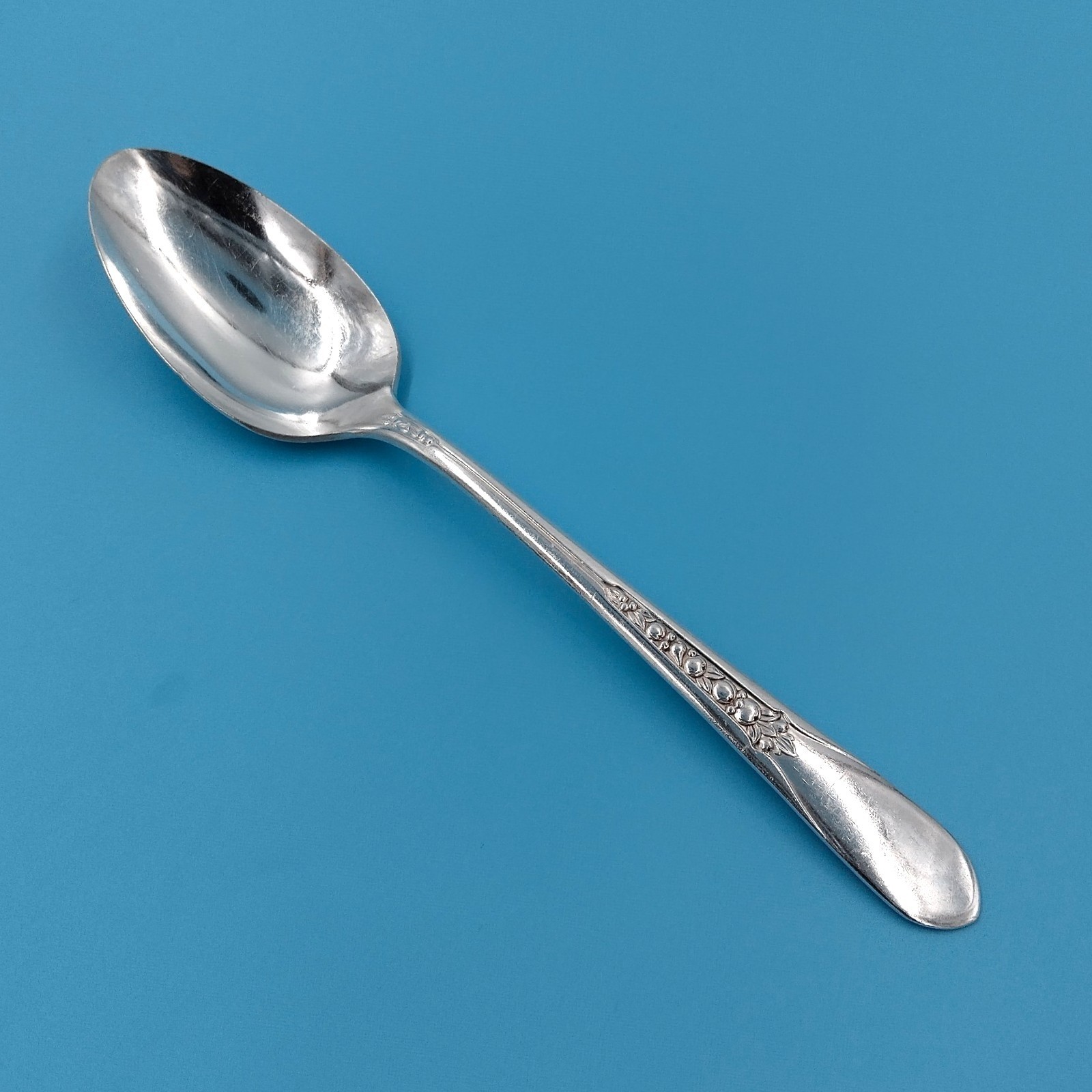 Rogers IS Priscilla-Lady Ann 8.5″ Serving Spoon 1941 Silverplate Flatware