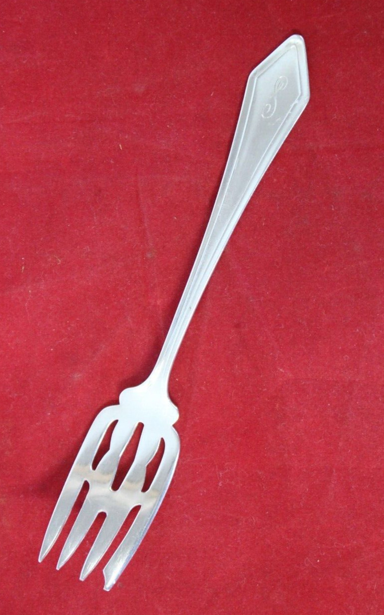 Dixie by Manchester 5-7/8″ Desert Fork (1910) “S” Monogram ~21g