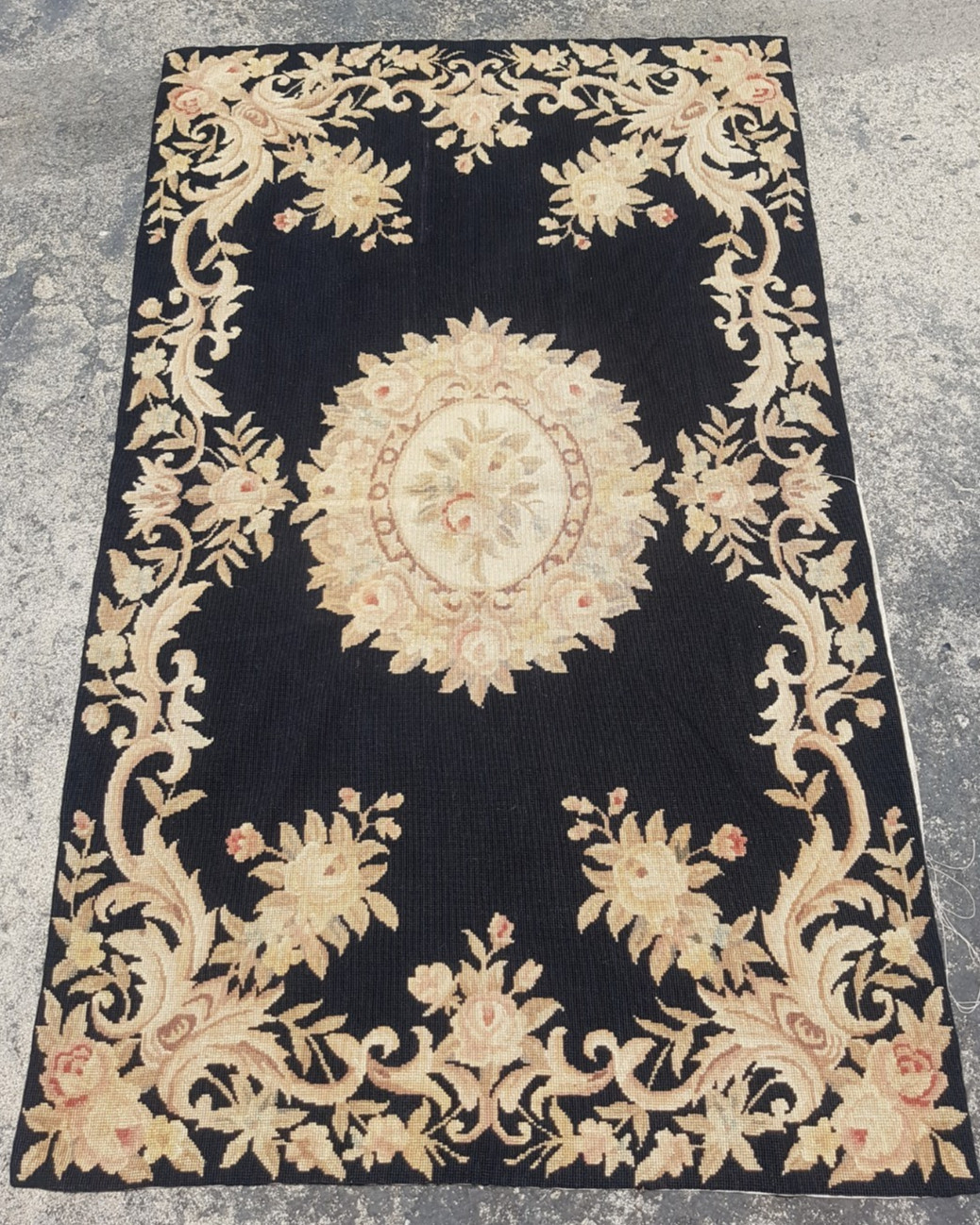 Vintage Handmade French Aubusson Floral Needlepoint Rug Wool Carpet 145×88 cm