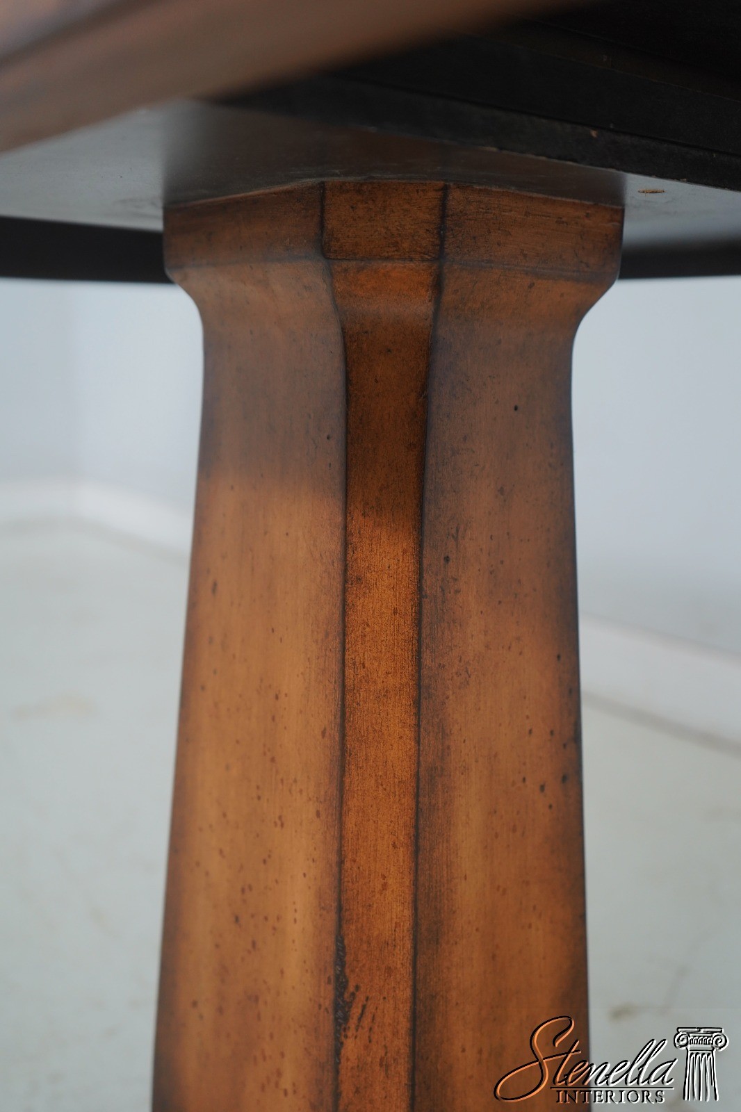 L69285: MAITLAND SMITH Attributed Marble Top Continental Occasional Table
