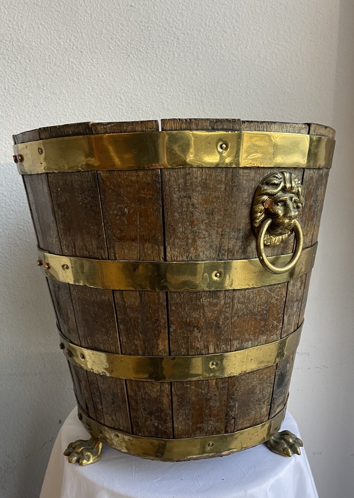 English Regency Wood and Brass Belted Bucket With Claws, Circa