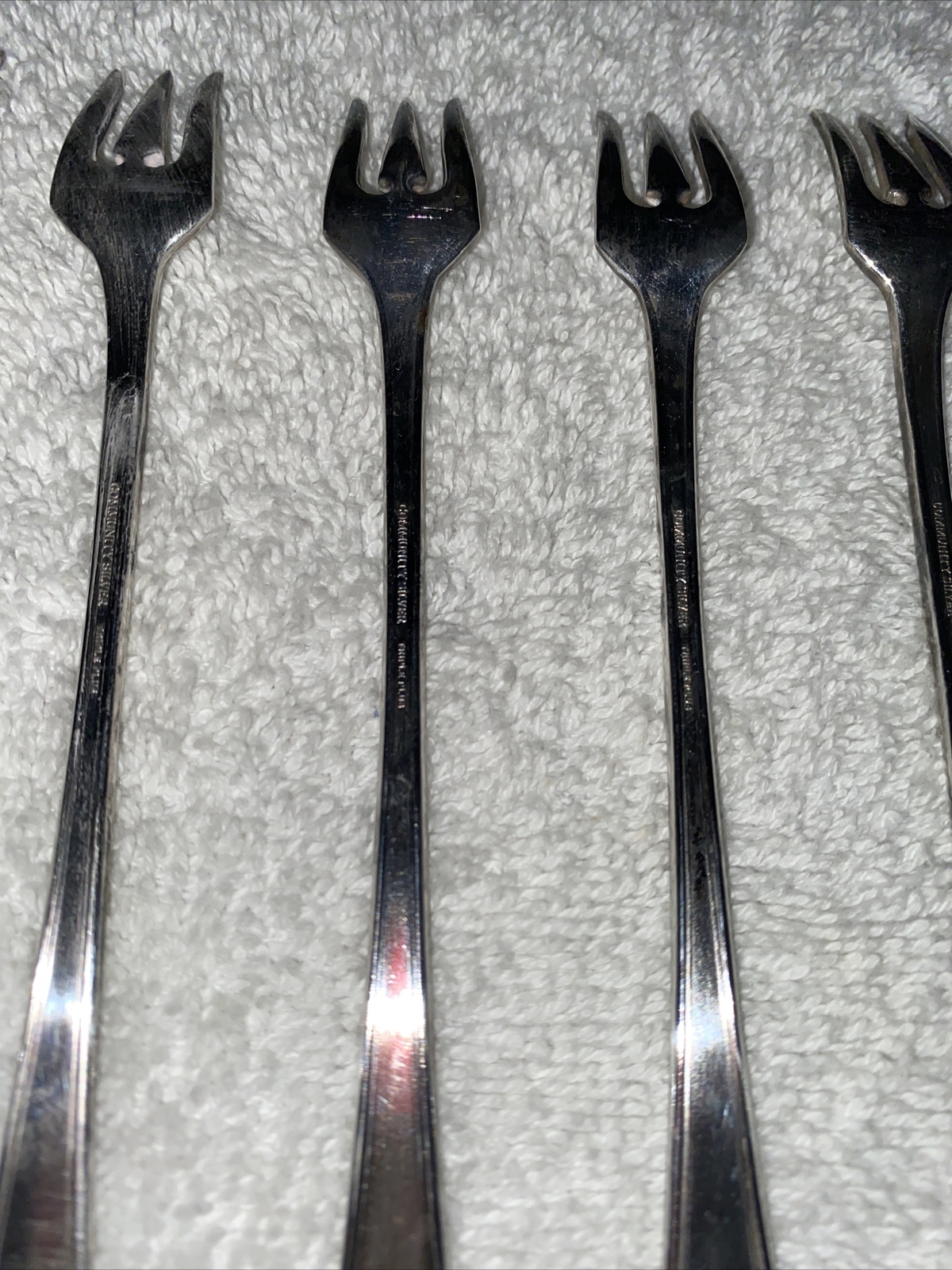 Community Silver “TRIPLE PLUS” Cocktail Seafood Olive Forks Set Of 6 Initial D