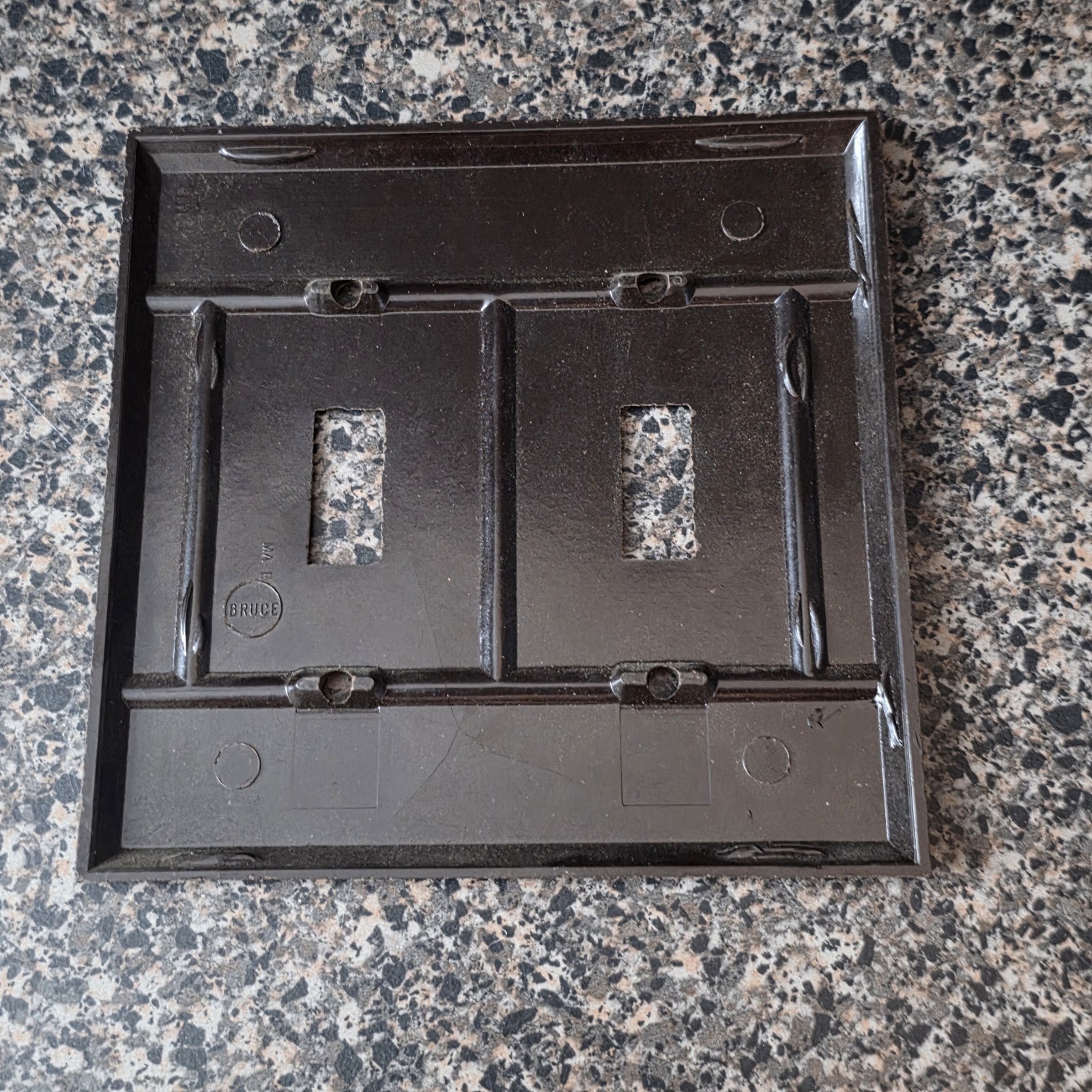 Vintage Brown Bakelite Double Toggle Switch Plate Lot of 4 Bruce CSA Art Deco