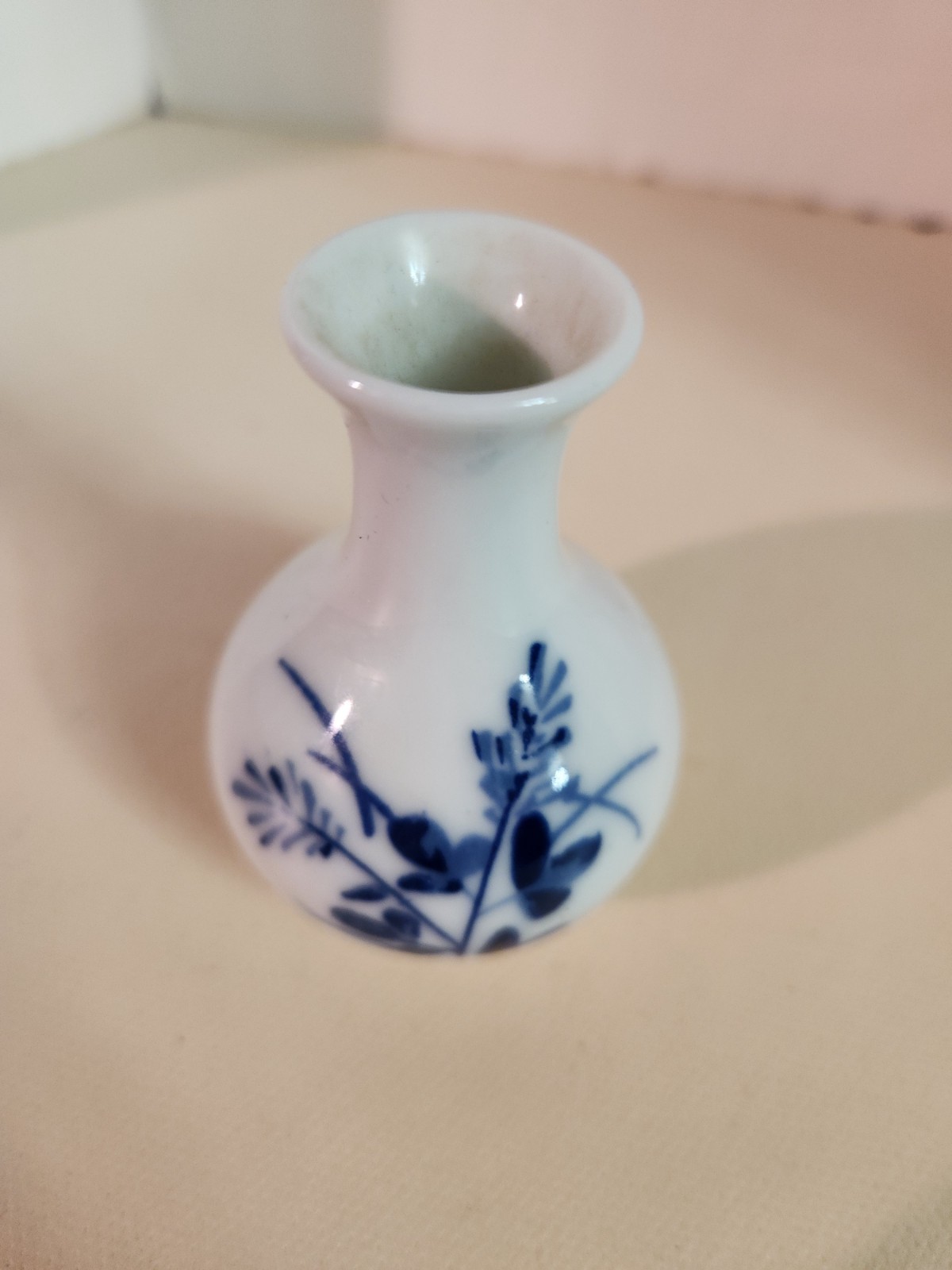 Vintage Chinese Blue Flowers on White Porcelain Mini Vase Miniature 2 3/4″