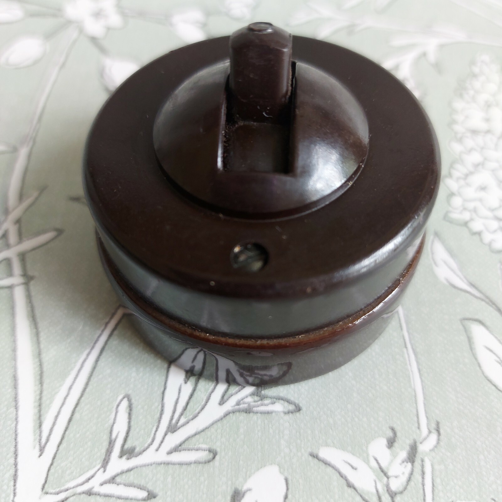 ANTIQUE ART DECO CERAMIC BAKELITE DOLLY LIGHT SWITCH CRABTREE MADE IN ENGLAND
