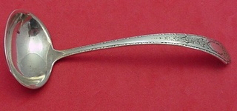 Mary II by Lunt Sterling Silver Sauce Ladle 5 1/2″ Serving Silverware Heirloom